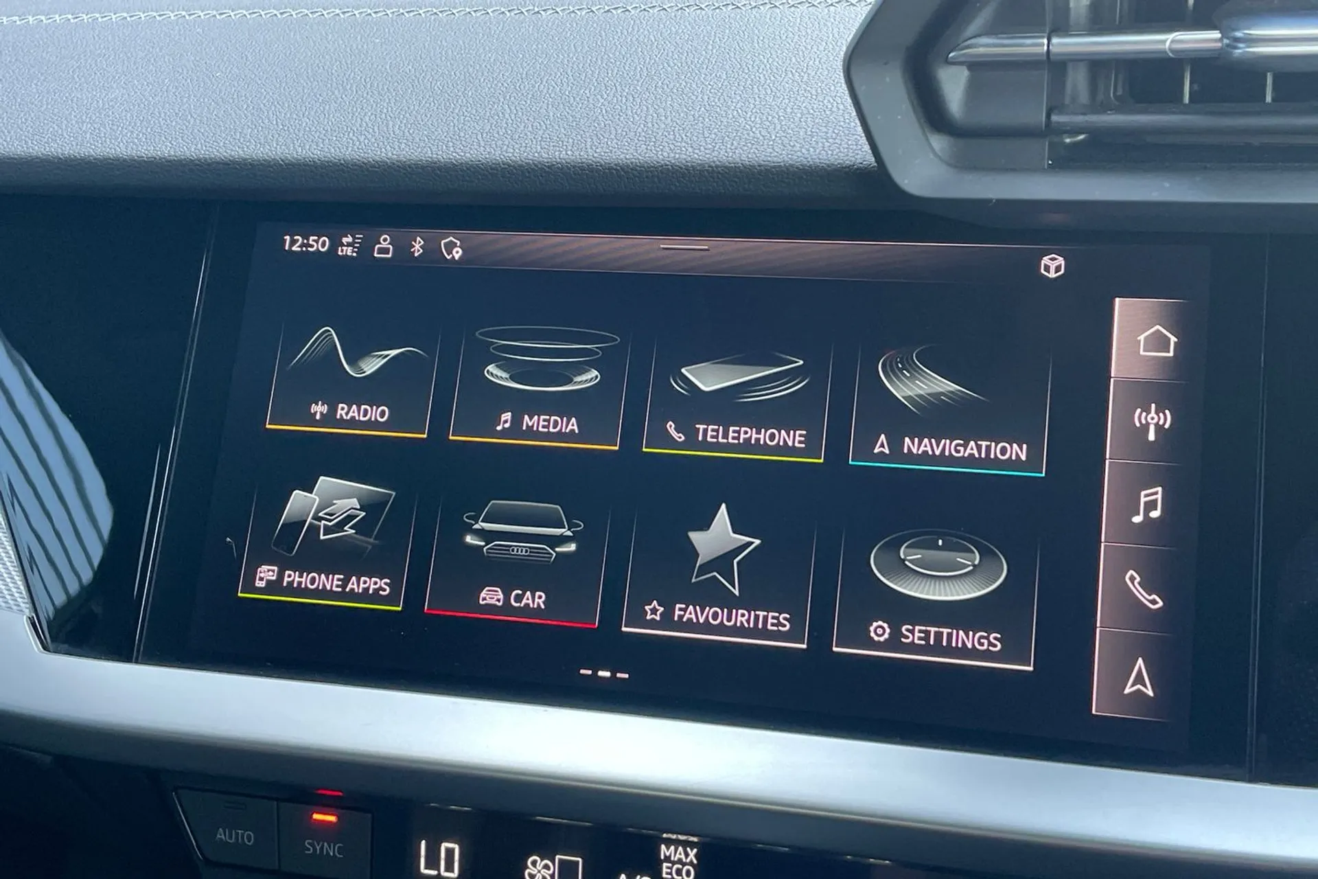 Audi A3 thumbnail image number 18