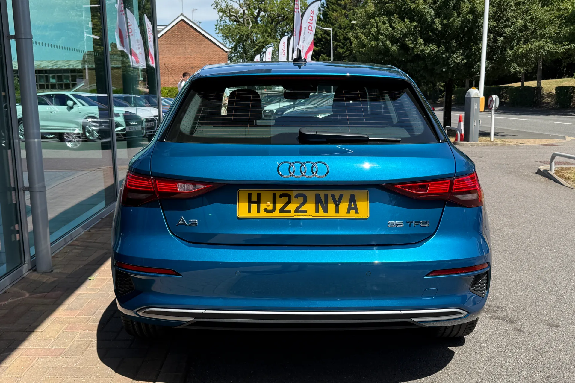 Audi A3 thumbnail image number 17