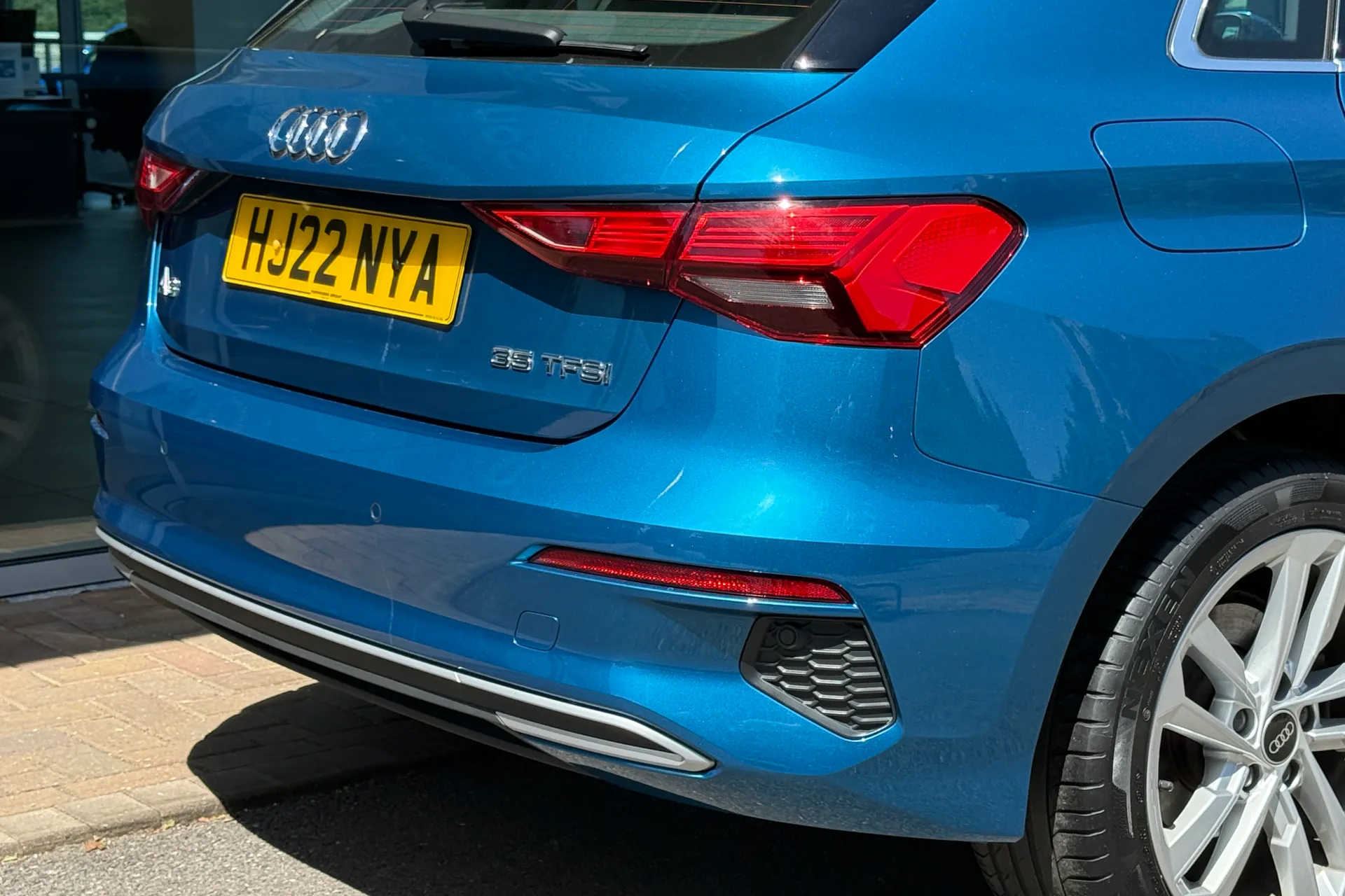 Audi A3 thumbnail image number 12