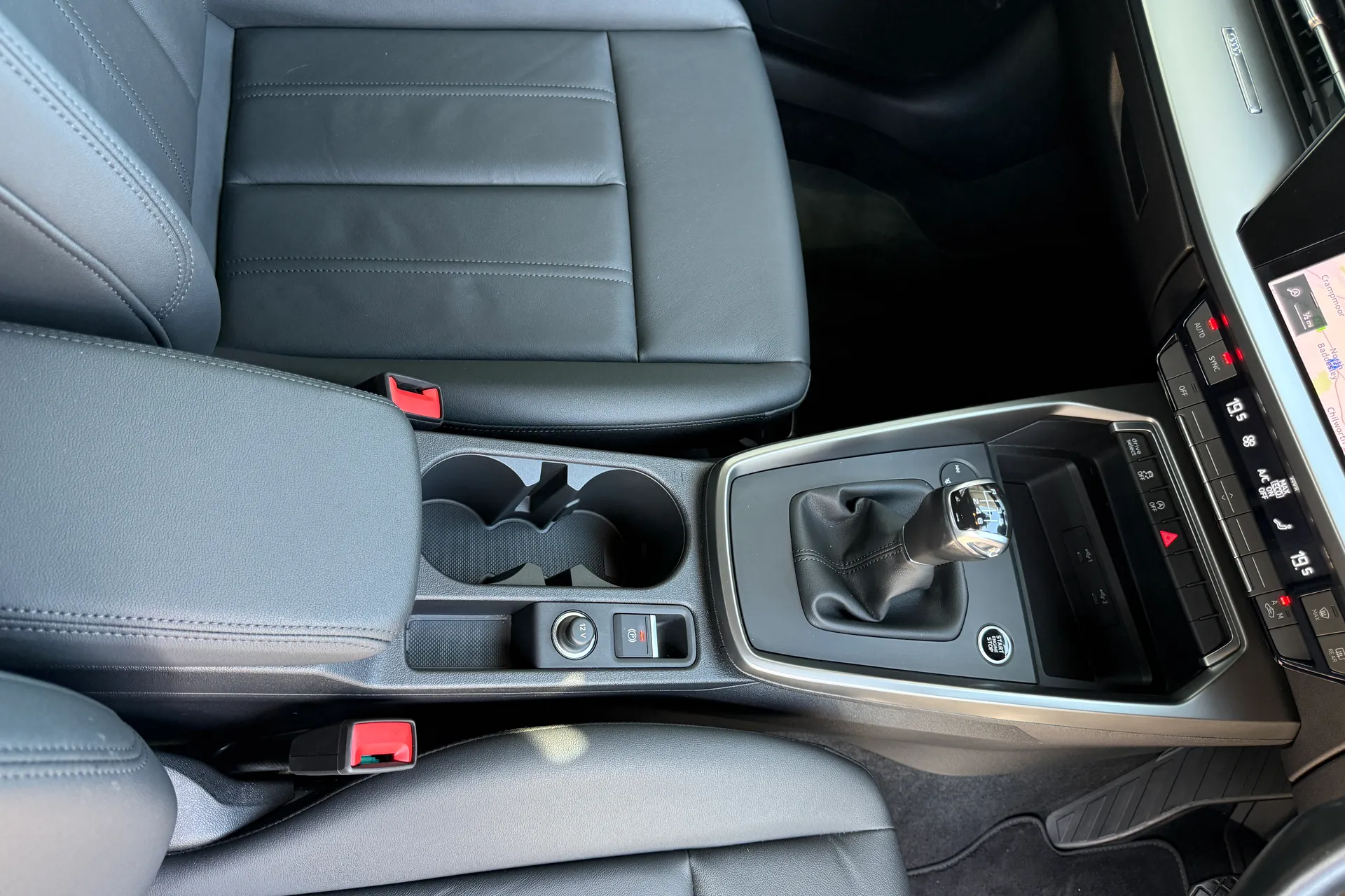 Audi A3 thumbnail image number 44