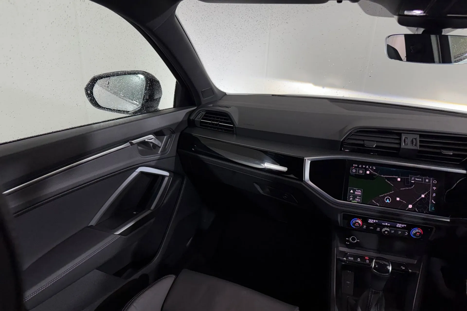 Audi Q3 thumbnail image number 47