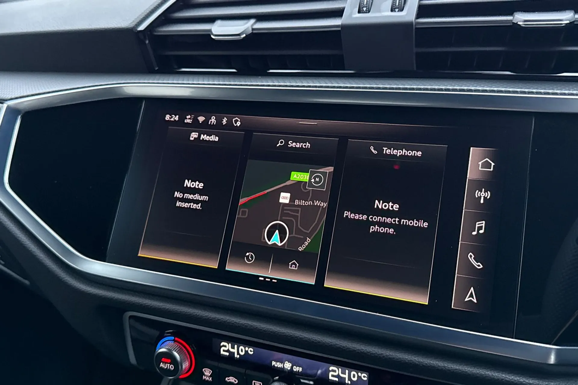 Audi Q3 thumbnail image number 23