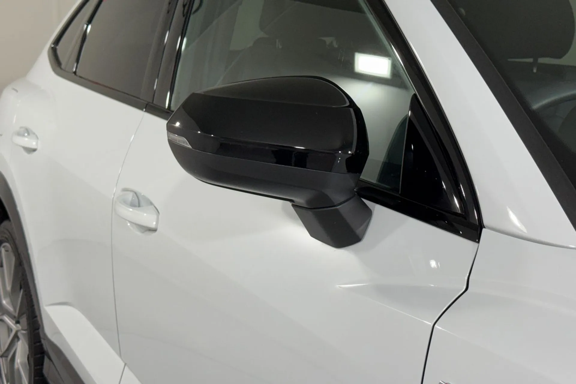 Audi Q3 thumbnail image number 35