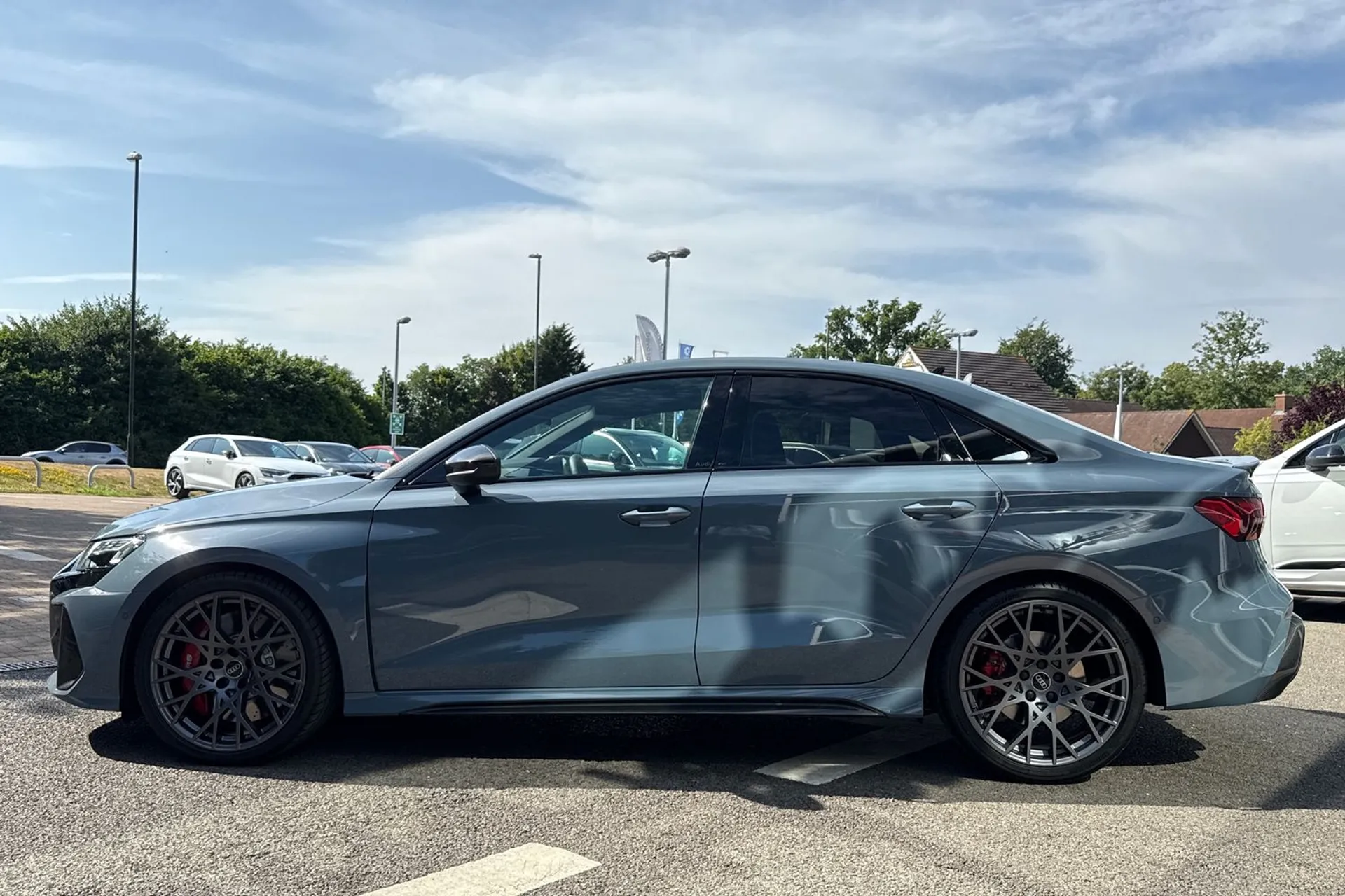 Audi RS3 thumbnail image number 9