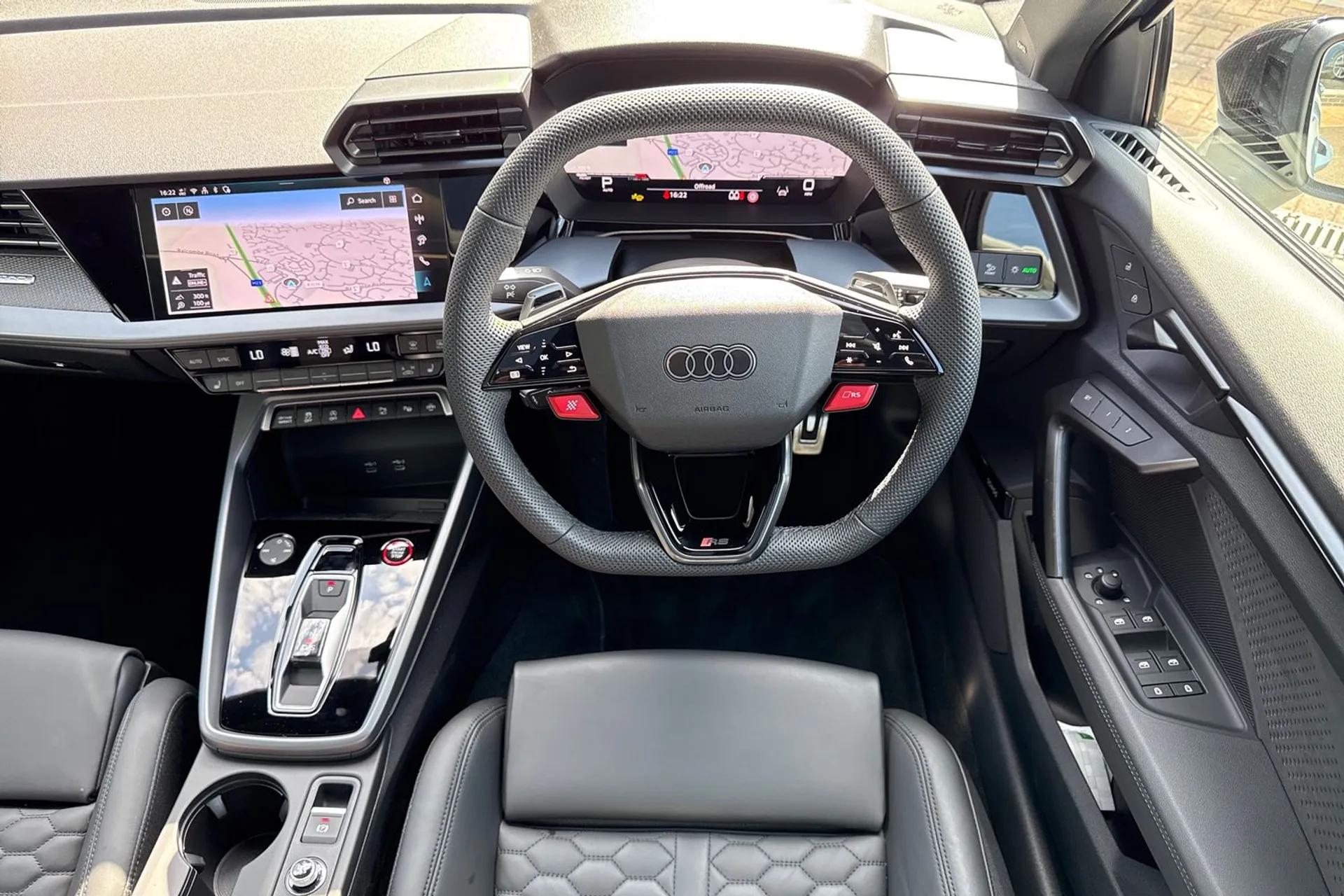 Audi RS3 thumbnail image number 34