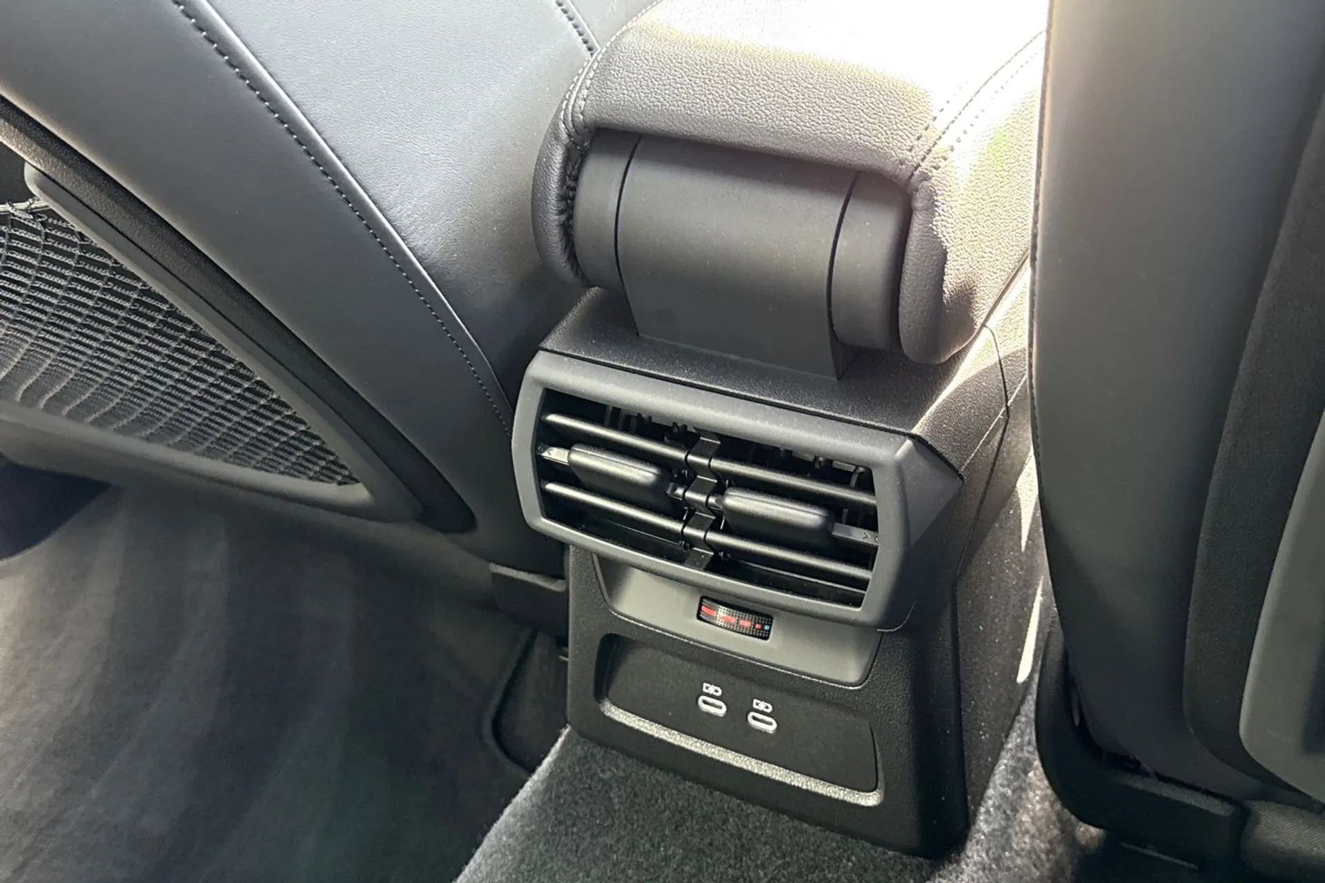 Audi RS3 thumbnail image number 46