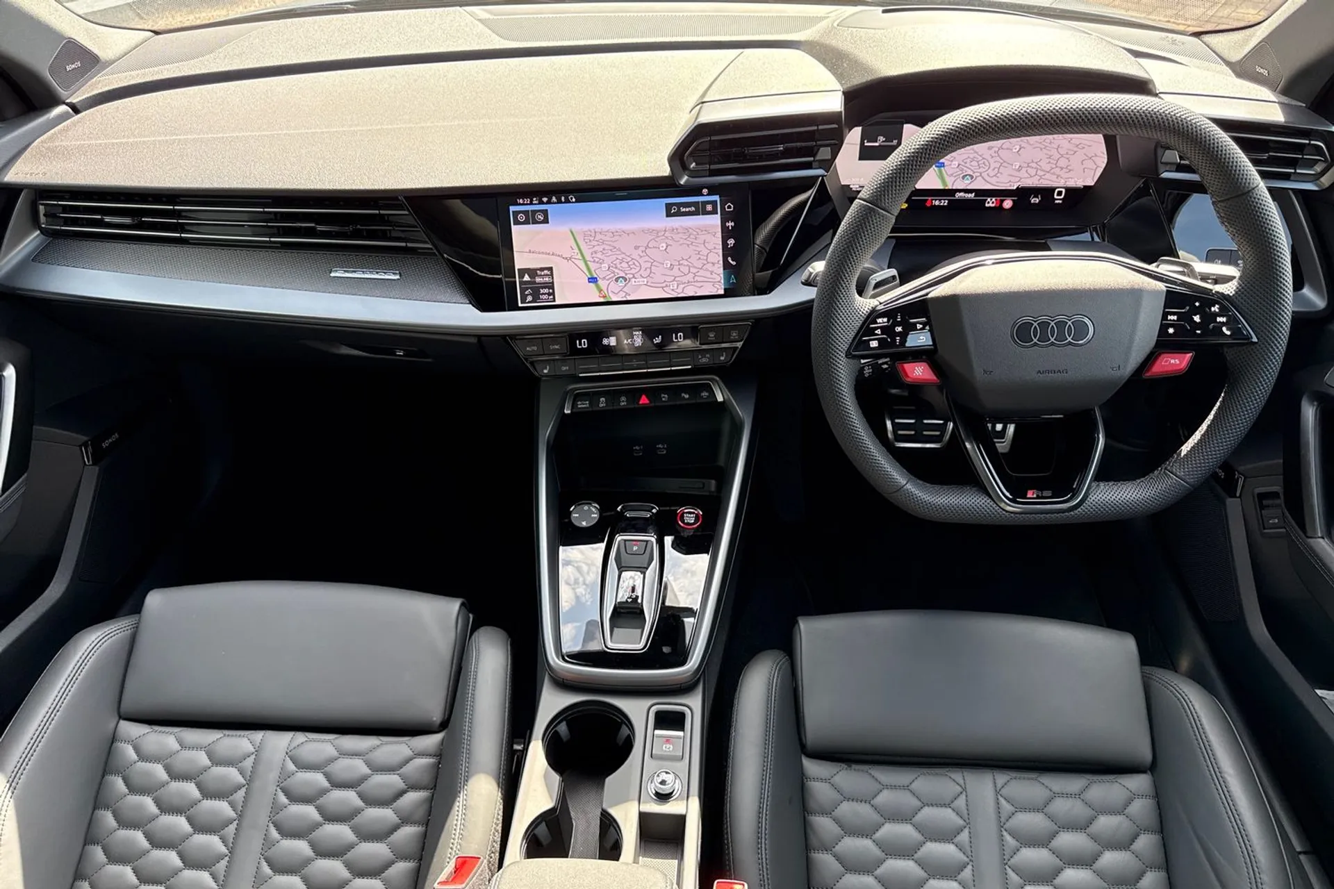 Audi RS3 thumbnail image number 31