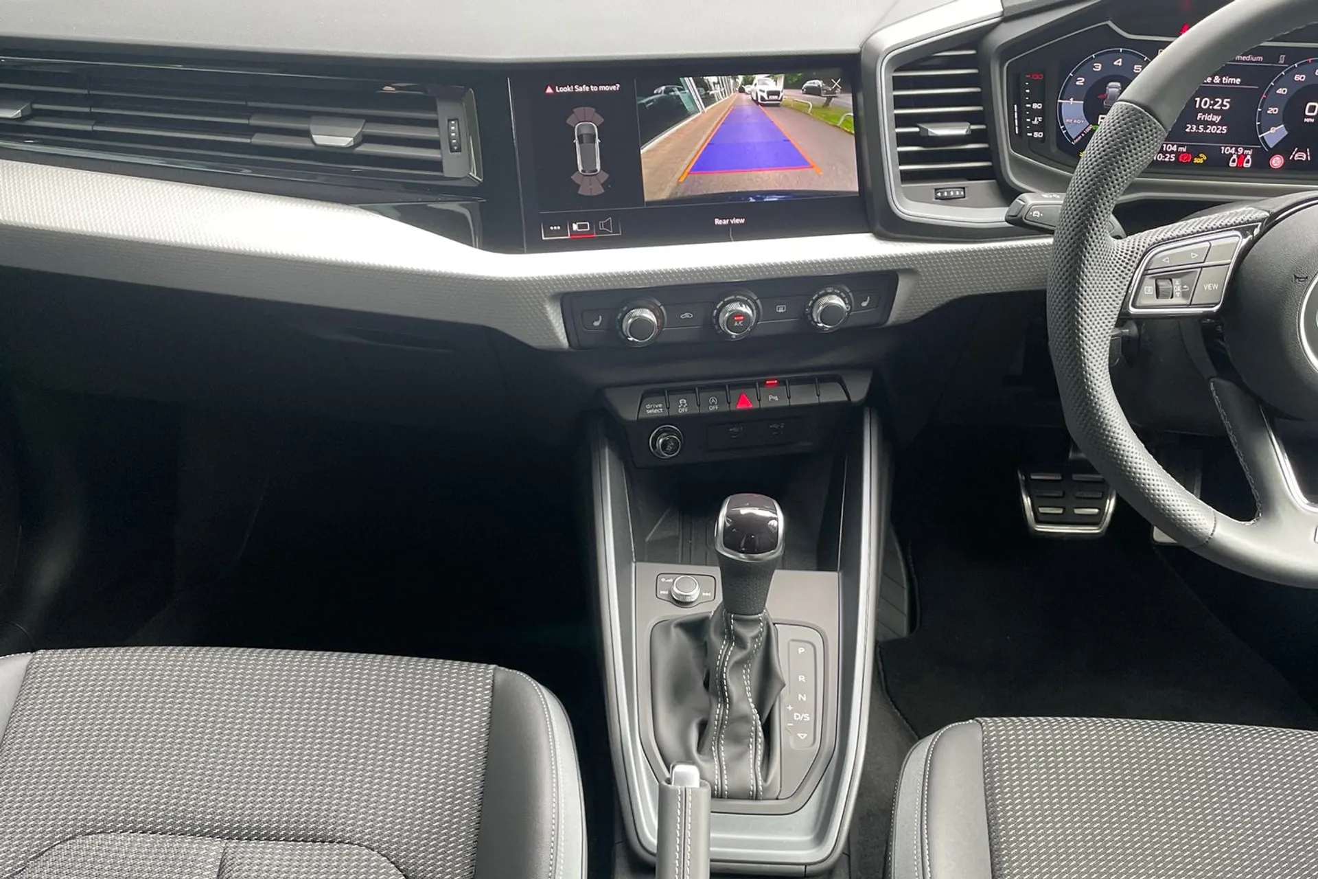 Audi A1 thumbnail image number 34