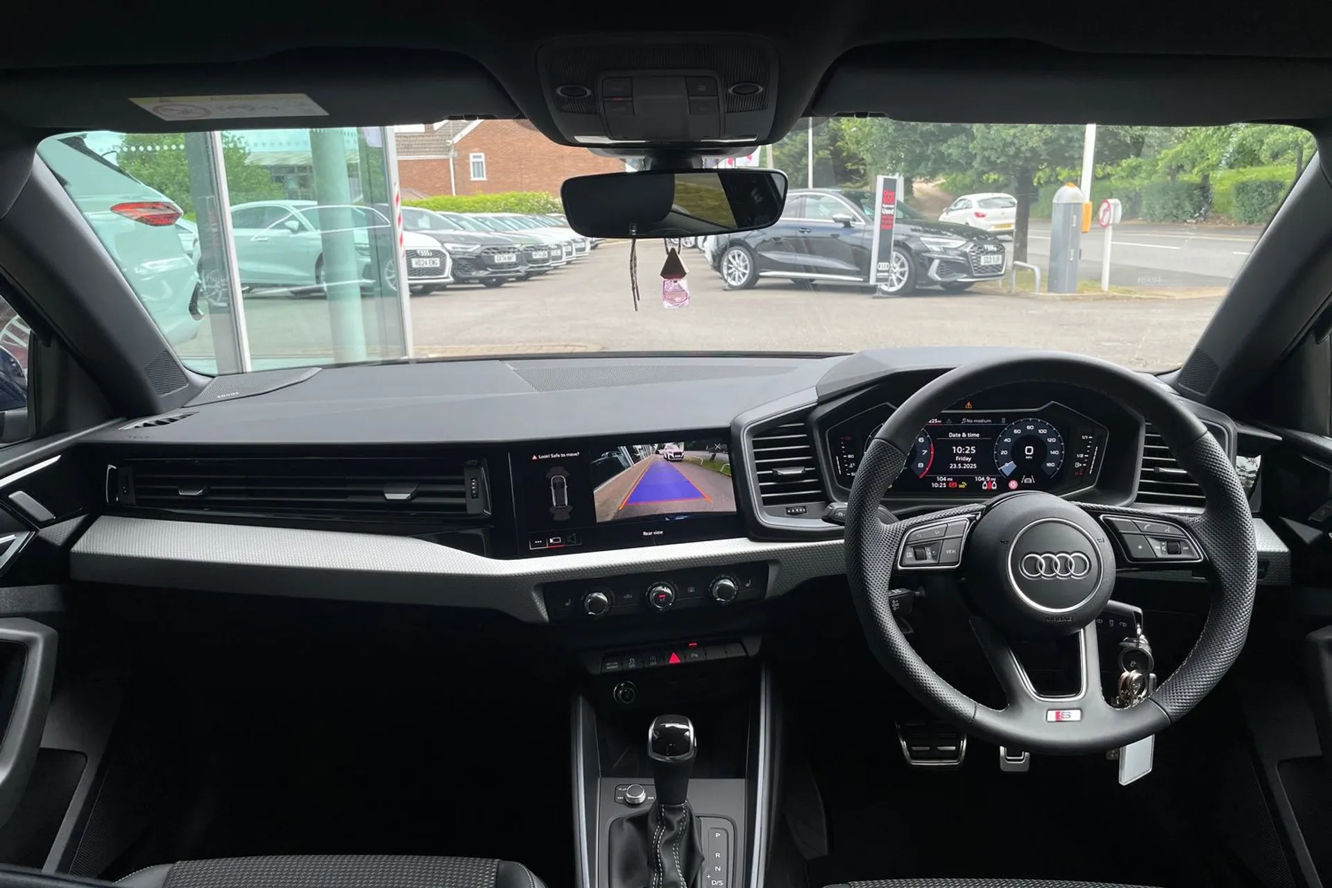 Audi A1 thumbnail image number 31