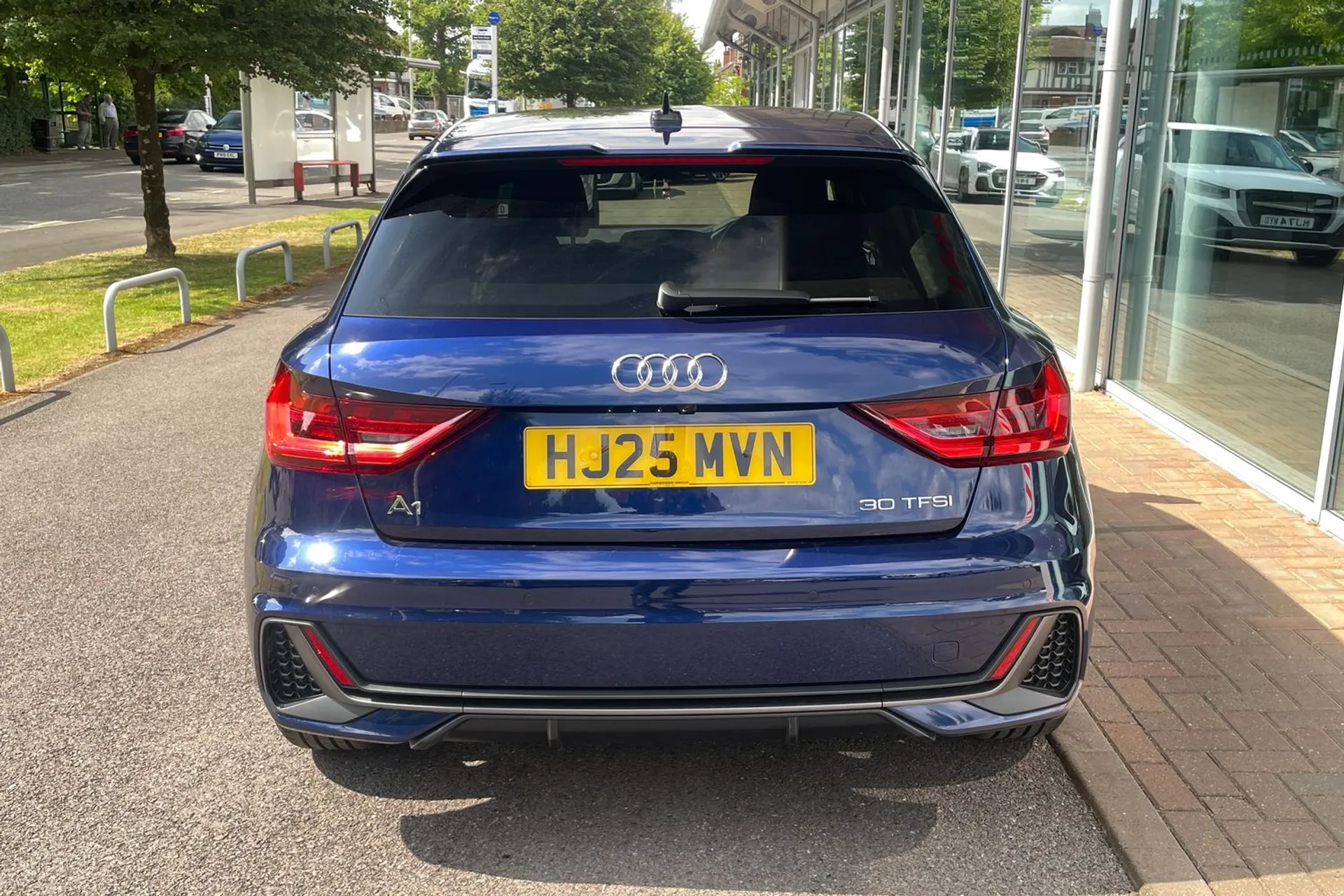 Audi A1 thumbnail image number 7