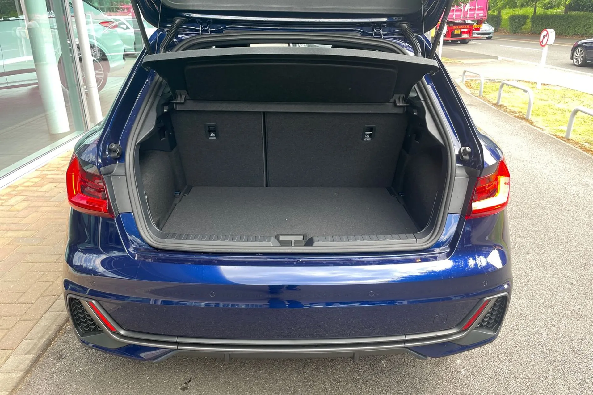 Audi A1 thumbnail image number 19