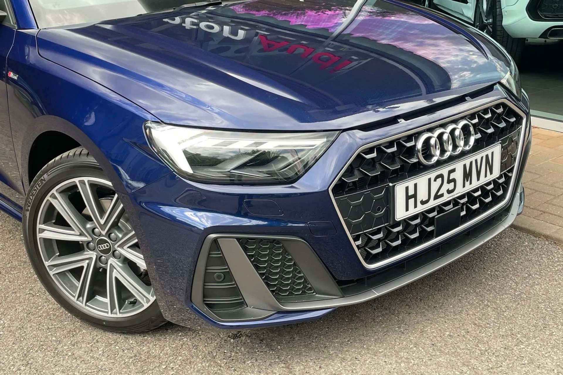 Audi A1 thumbnail image number 8