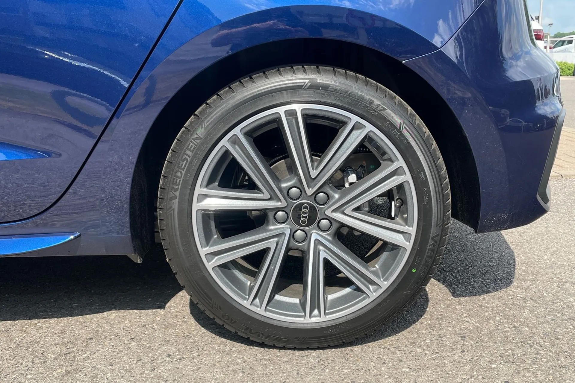 Audi A1 thumbnail image number 6