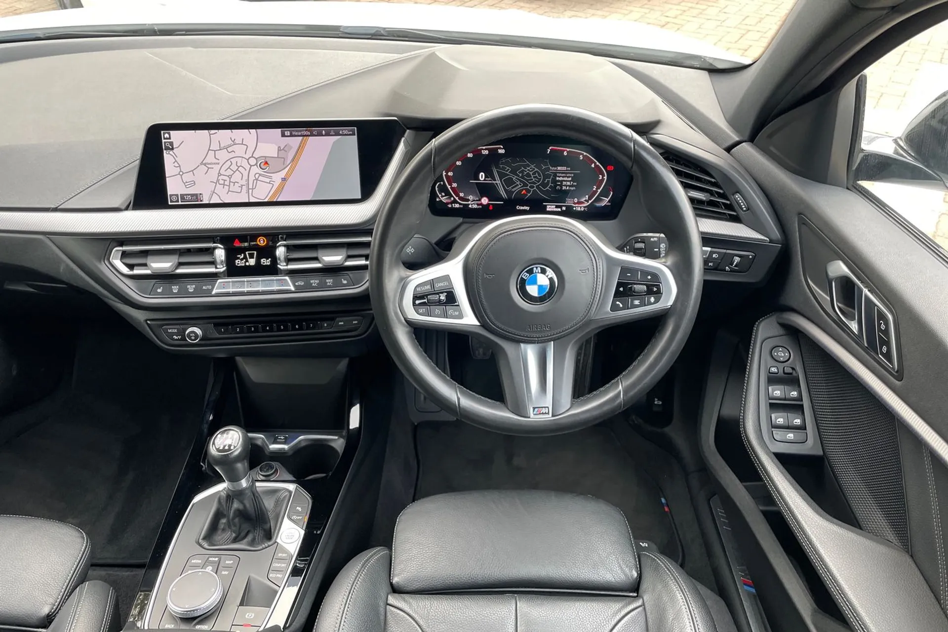 BMW 1 SERIES thumbnail image number 34