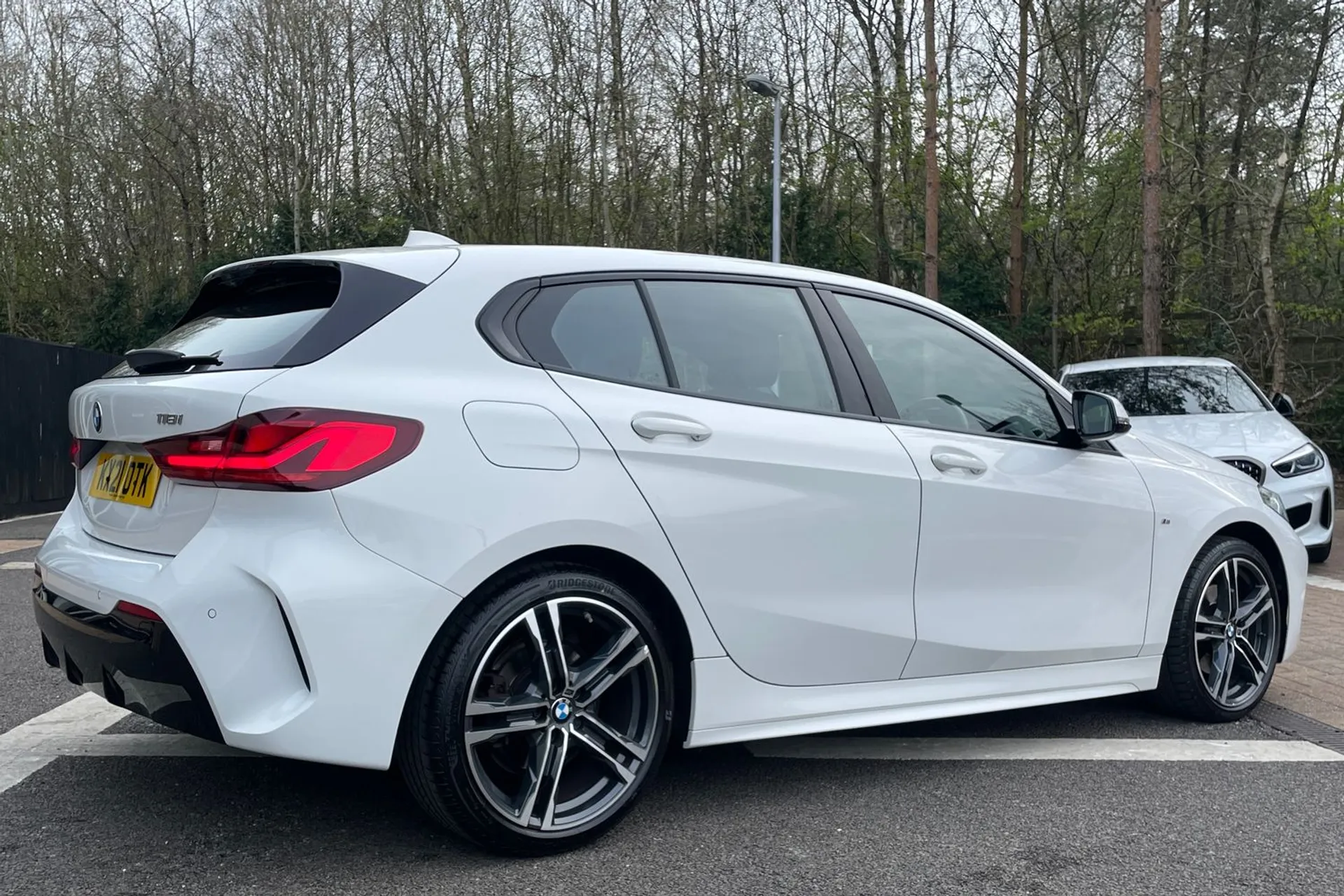 BMW 1 SERIES thumbnail image number 6