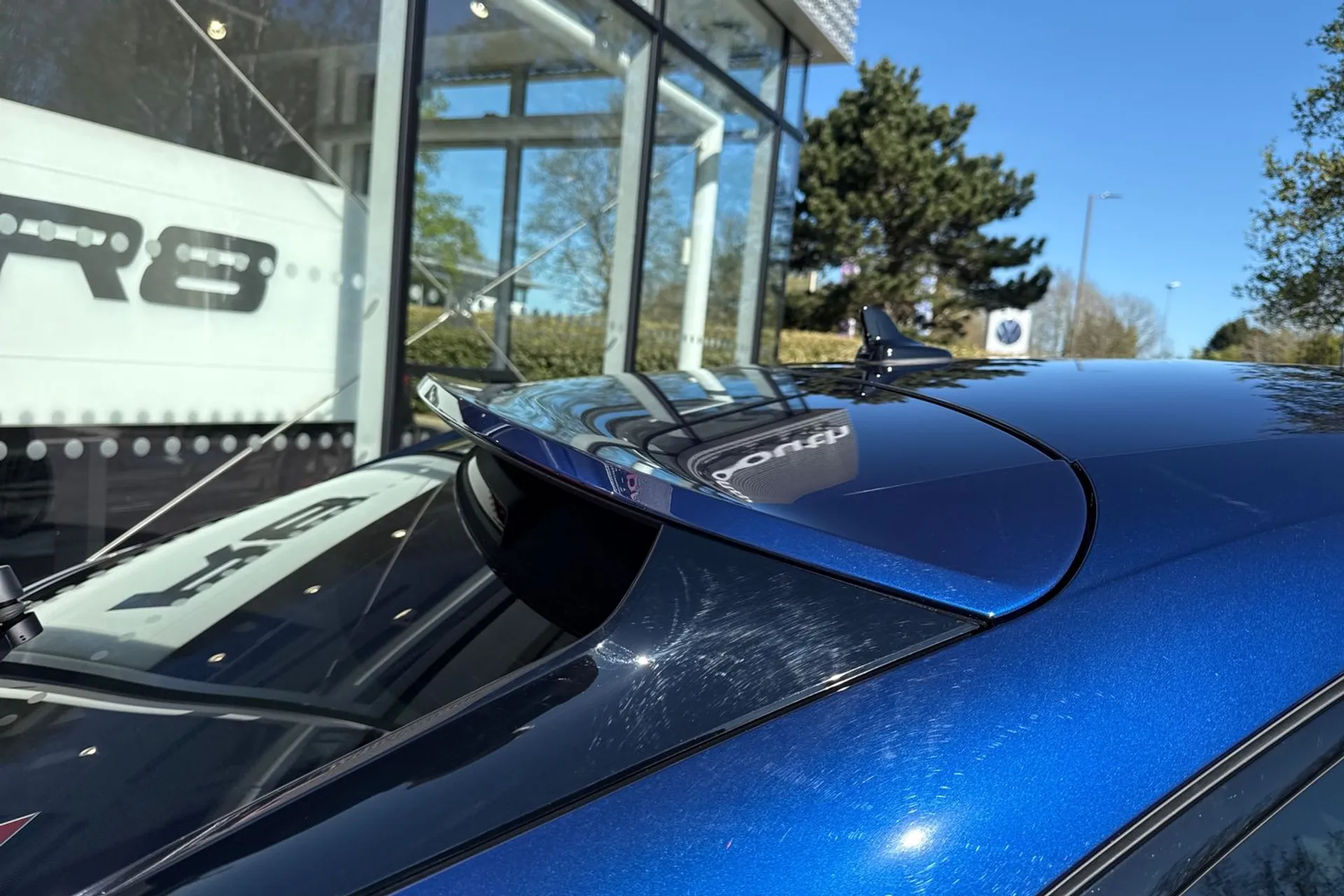 Audi Q3 thumbnail image number 24