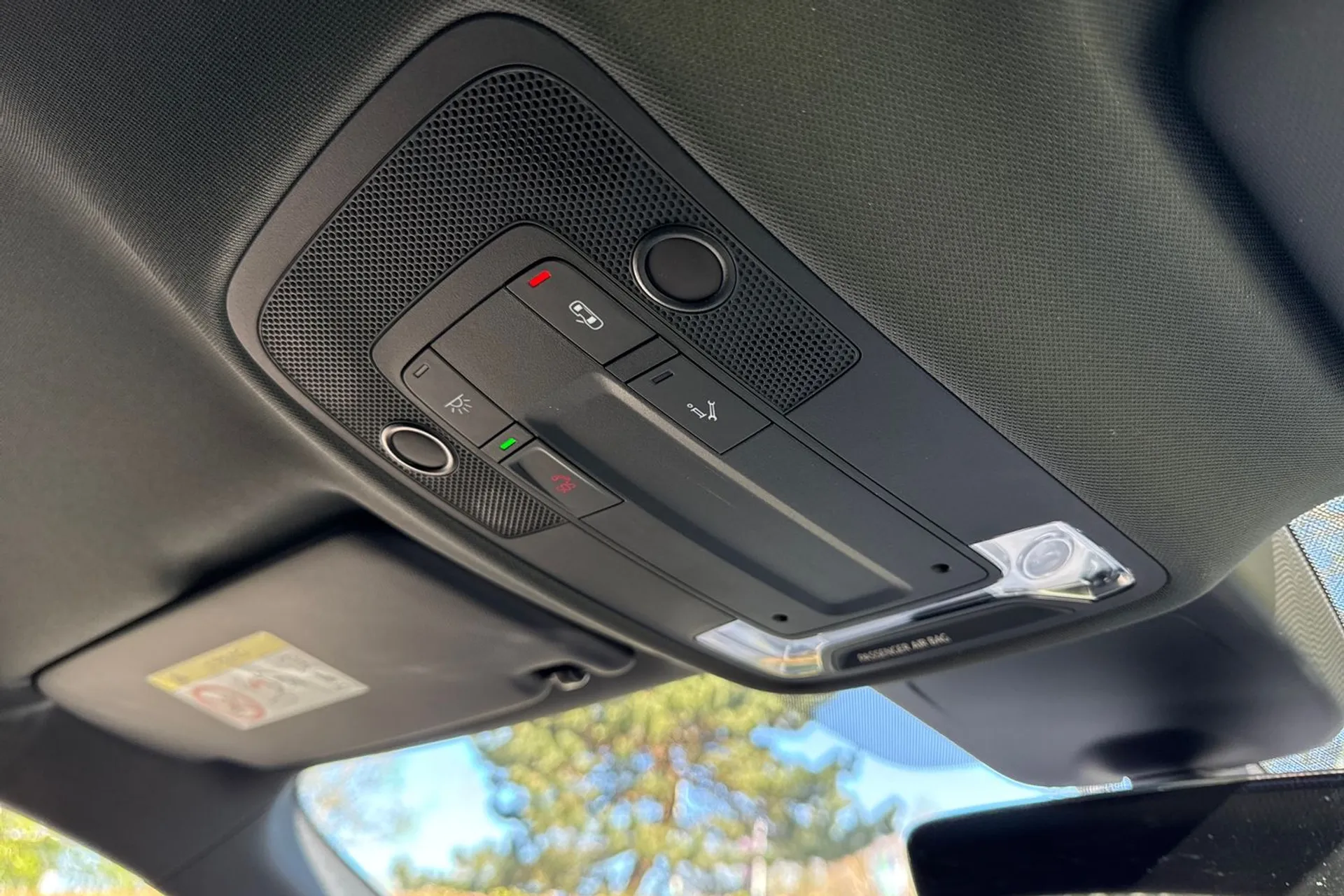 Audi Q3 thumbnail image number 45