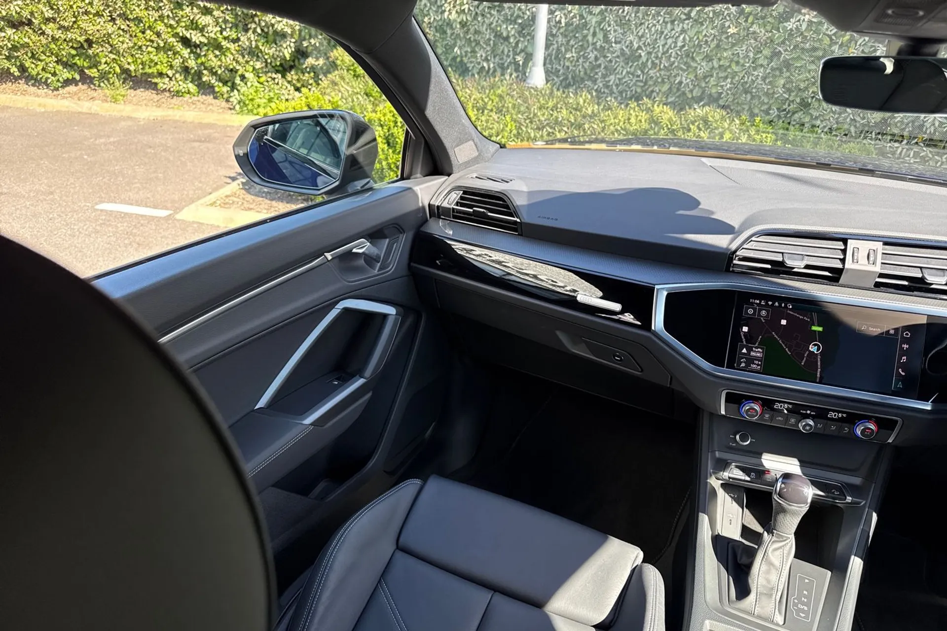 Audi Q3 thumbnail image number 49