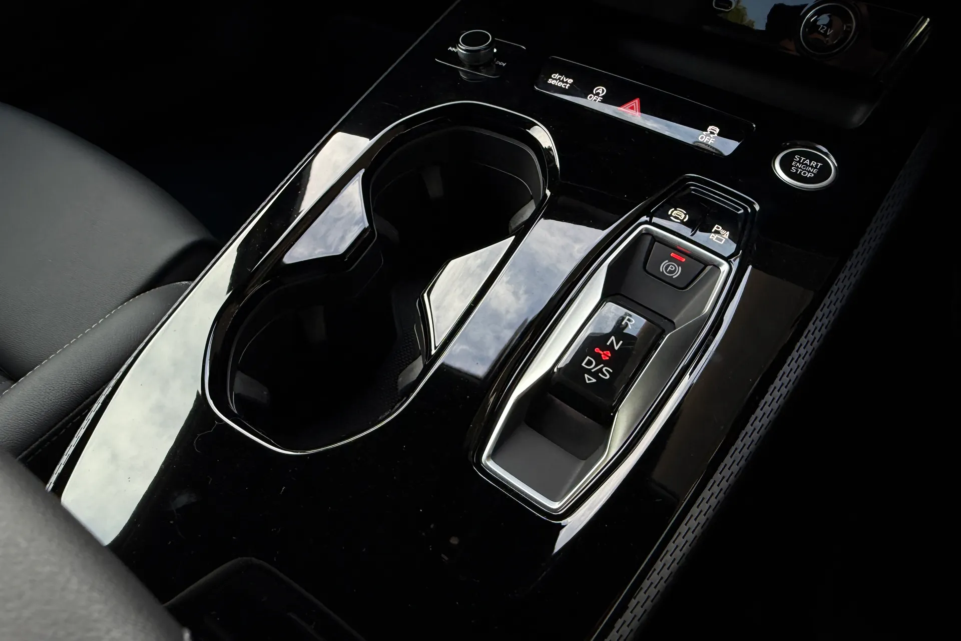 Audi A5 thumbnail image number 25