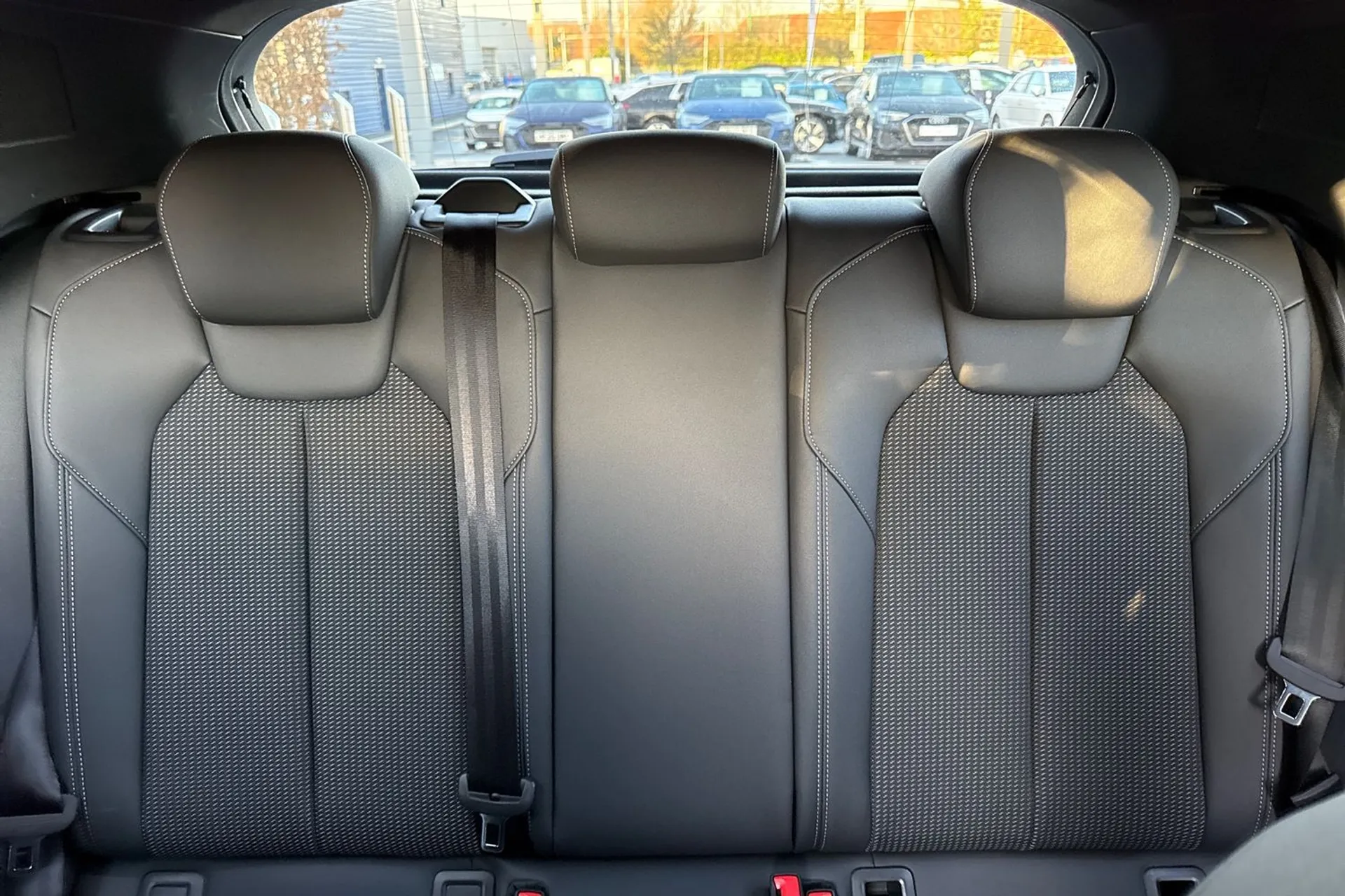 Audi A1 thumbnail image number 35