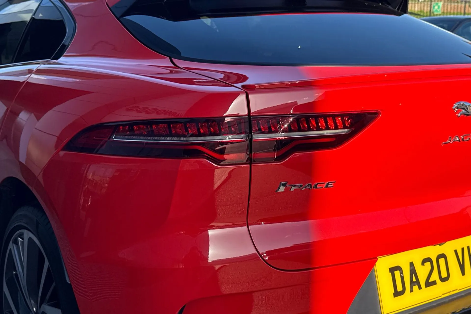 Jaguar I-PACE thumbnail image number 41