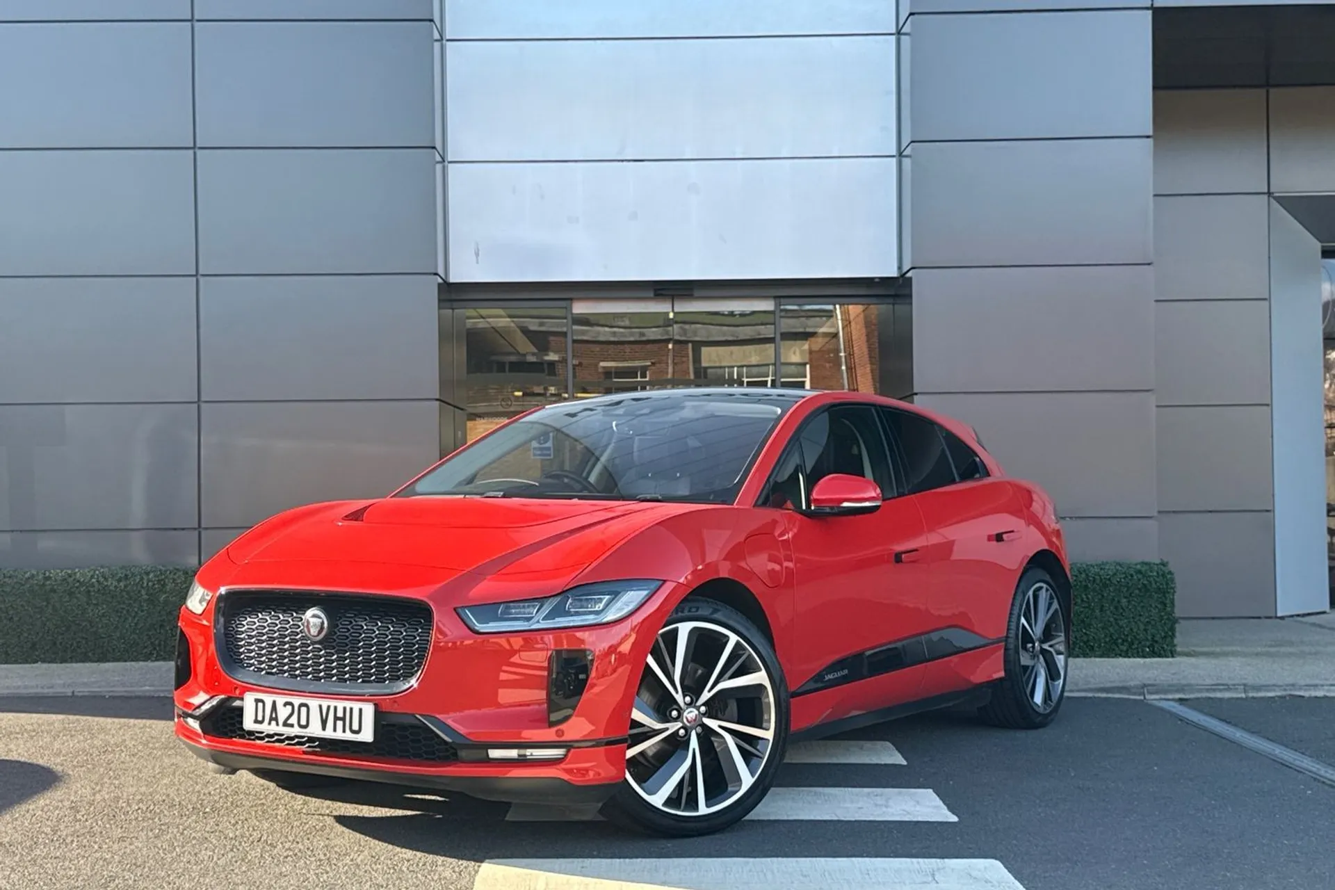 Jaguar I-PACE thumbnail image number 7