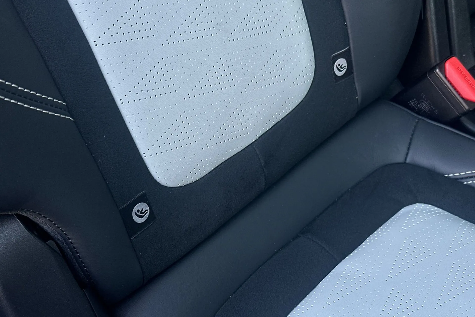 LAND ROVER RANGE ROVER SPORT thumbnail image number 39