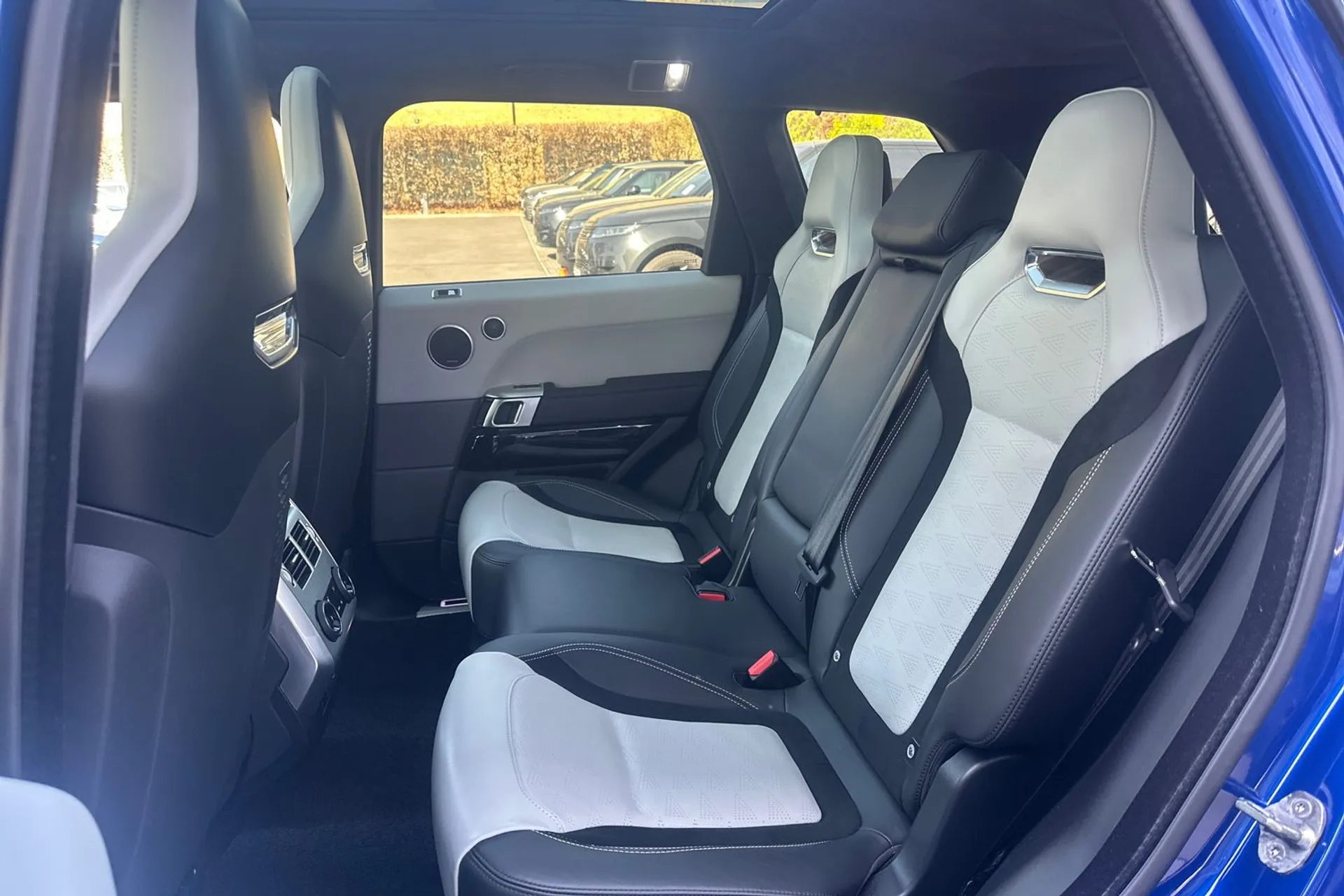 LAND ROVER RANGE ROVER SPORT thumbnail image number 47