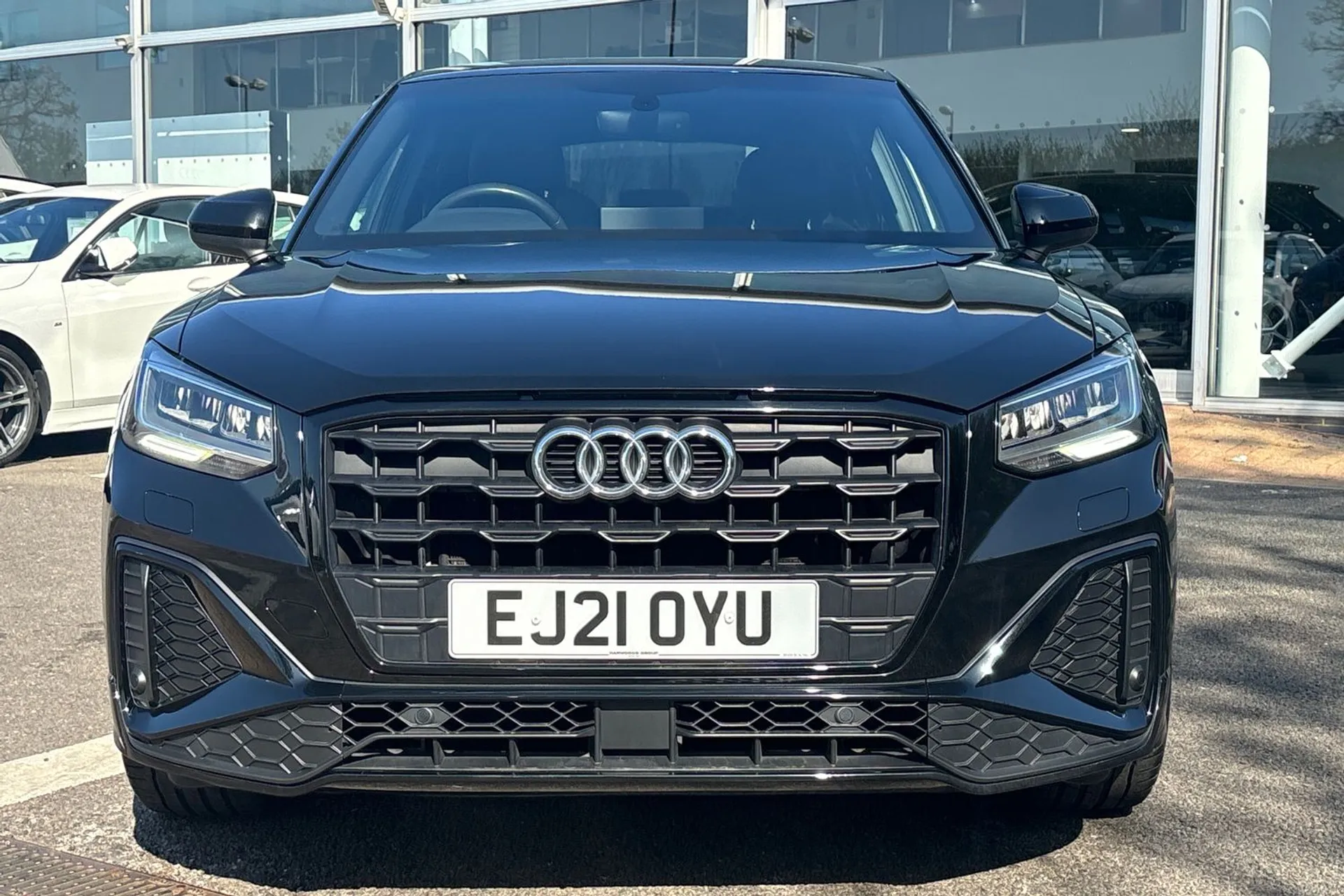 Audi Q2 thumbnail image number 11