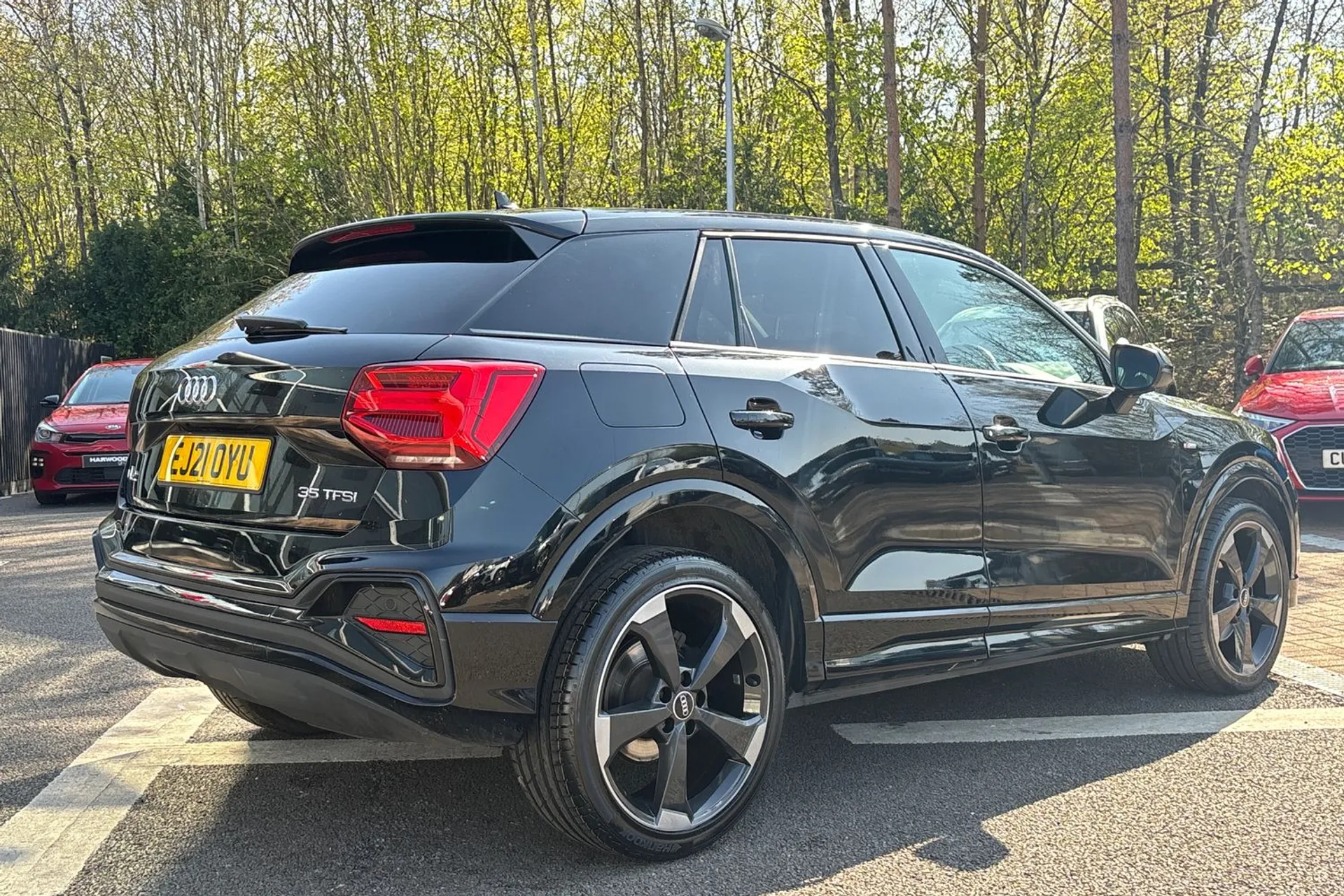 Audi Q2 thumbnail image number 6