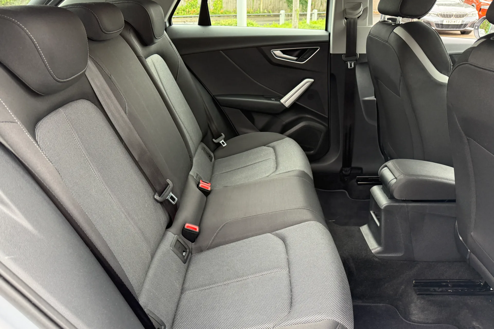 Audi Q2 thumbnail image number 42