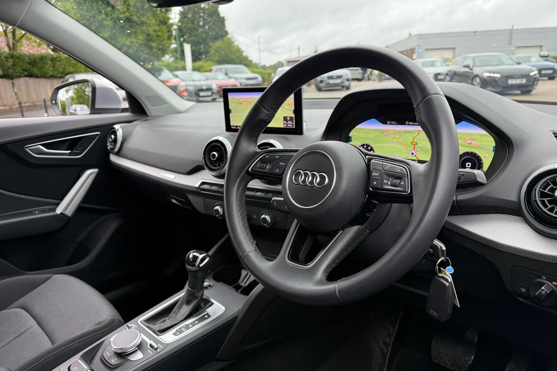 Audi Q2 thumbnail image number 25