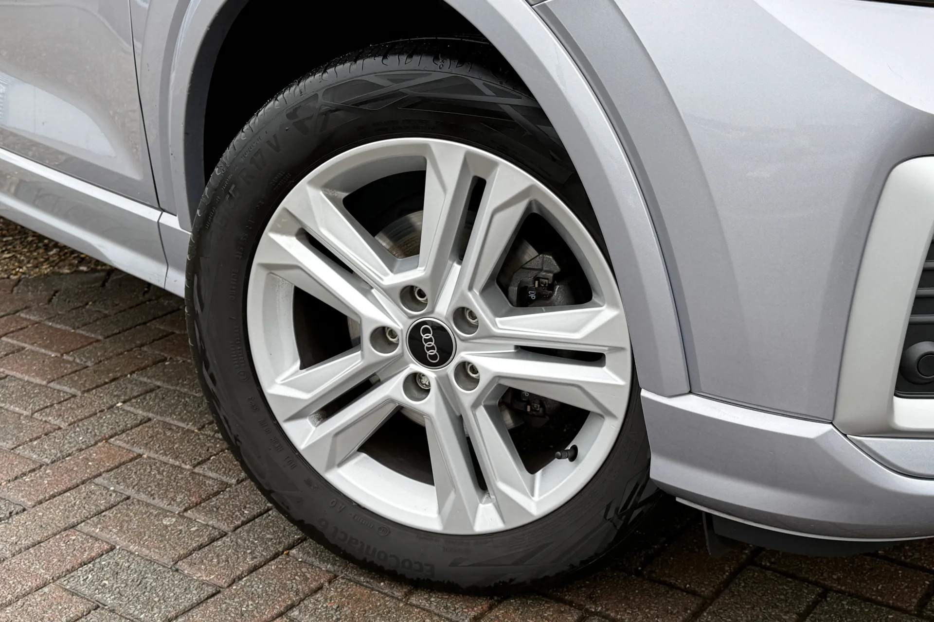 Audi Q2 thumbnail image number 7