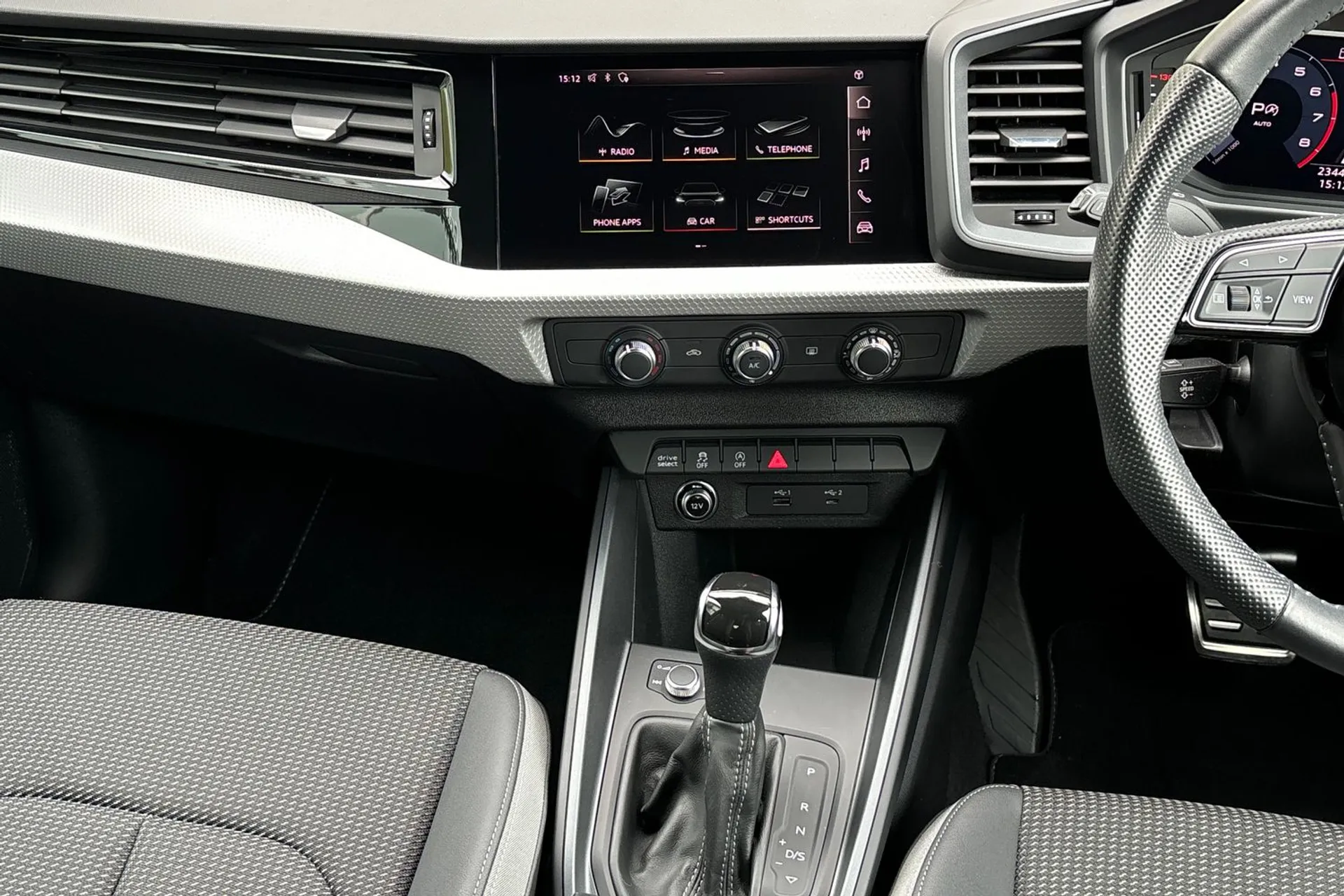 Audi A1 thumbnail image number 35