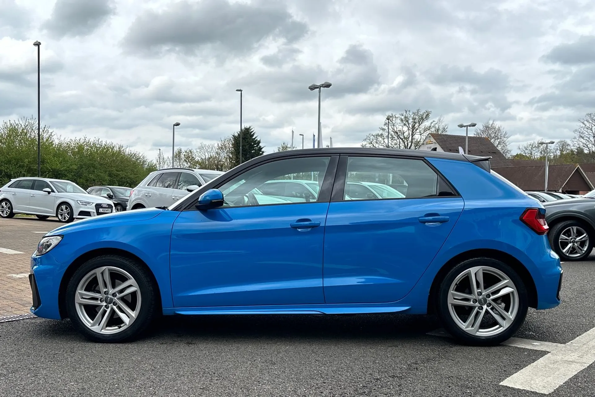 Audi A1 thumbnail image number 9