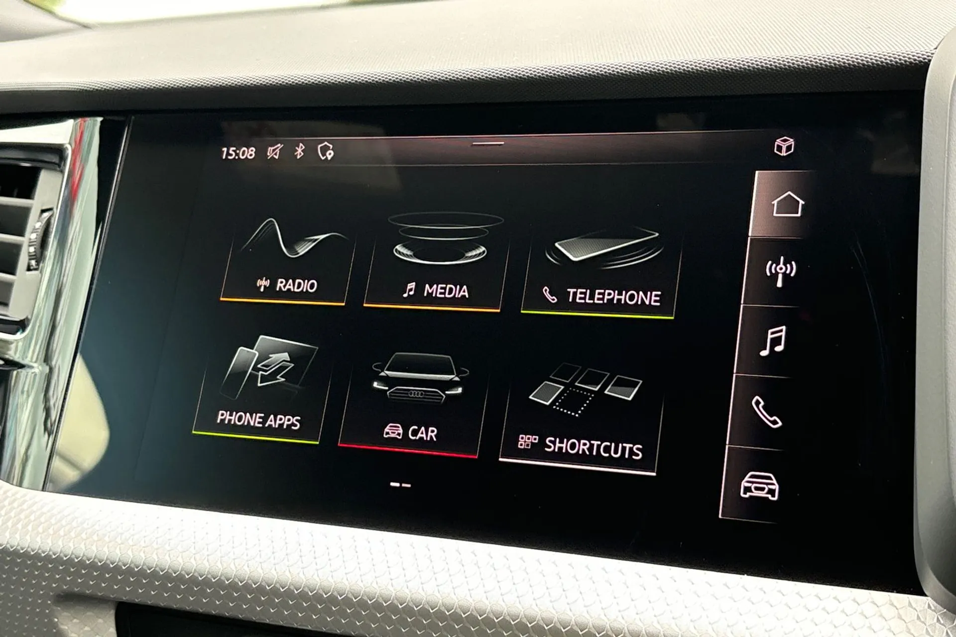Audi A1 thumbnail image number 3