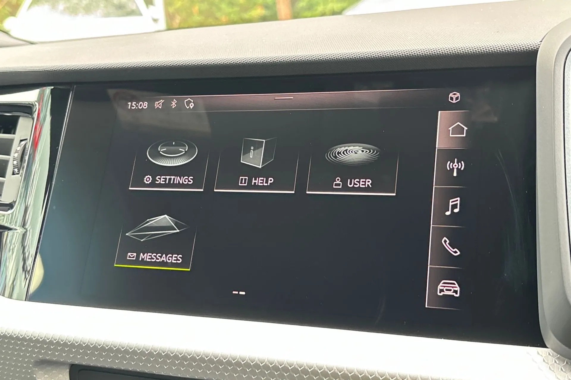 Audi A1 thumbnail image number 38