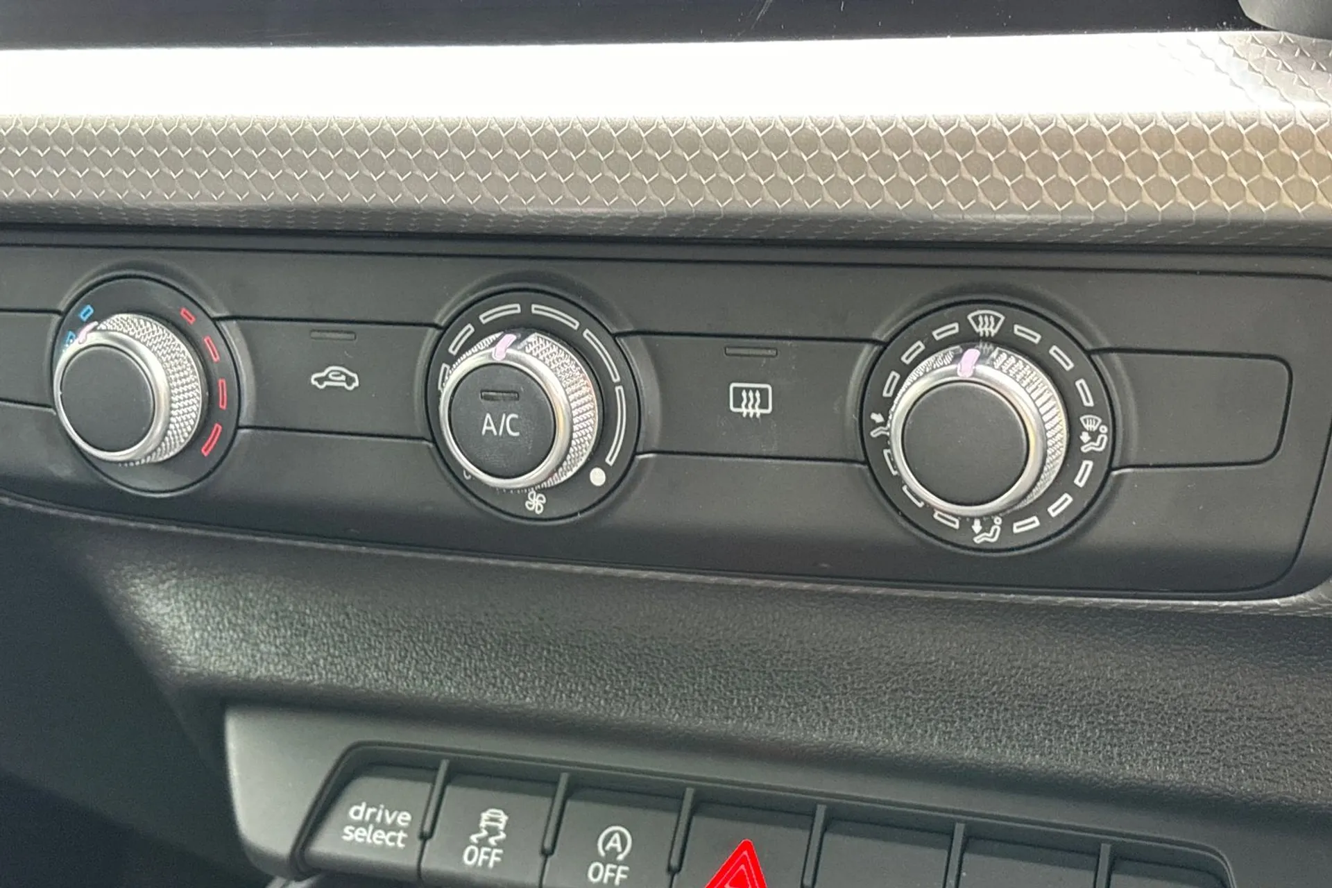 Audi A1 thumbnail image number 39