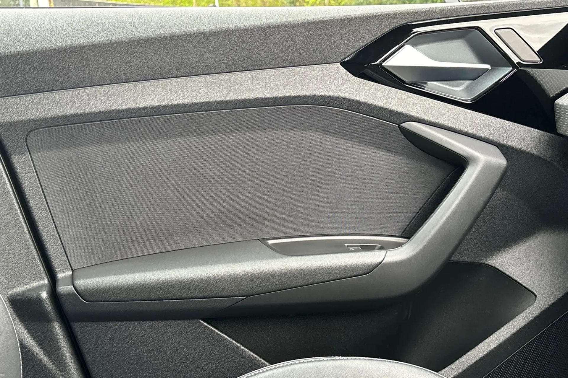 Audi A1 thumbnail image number 40