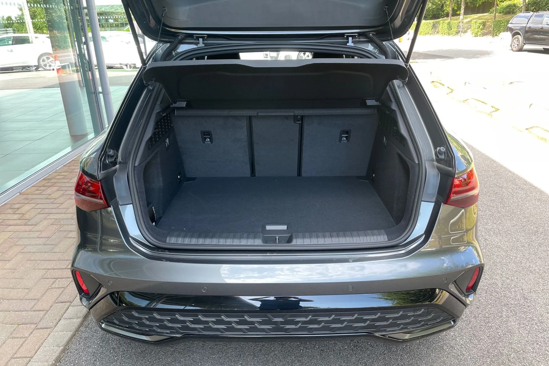 Audi A3 thumbnail image number 18