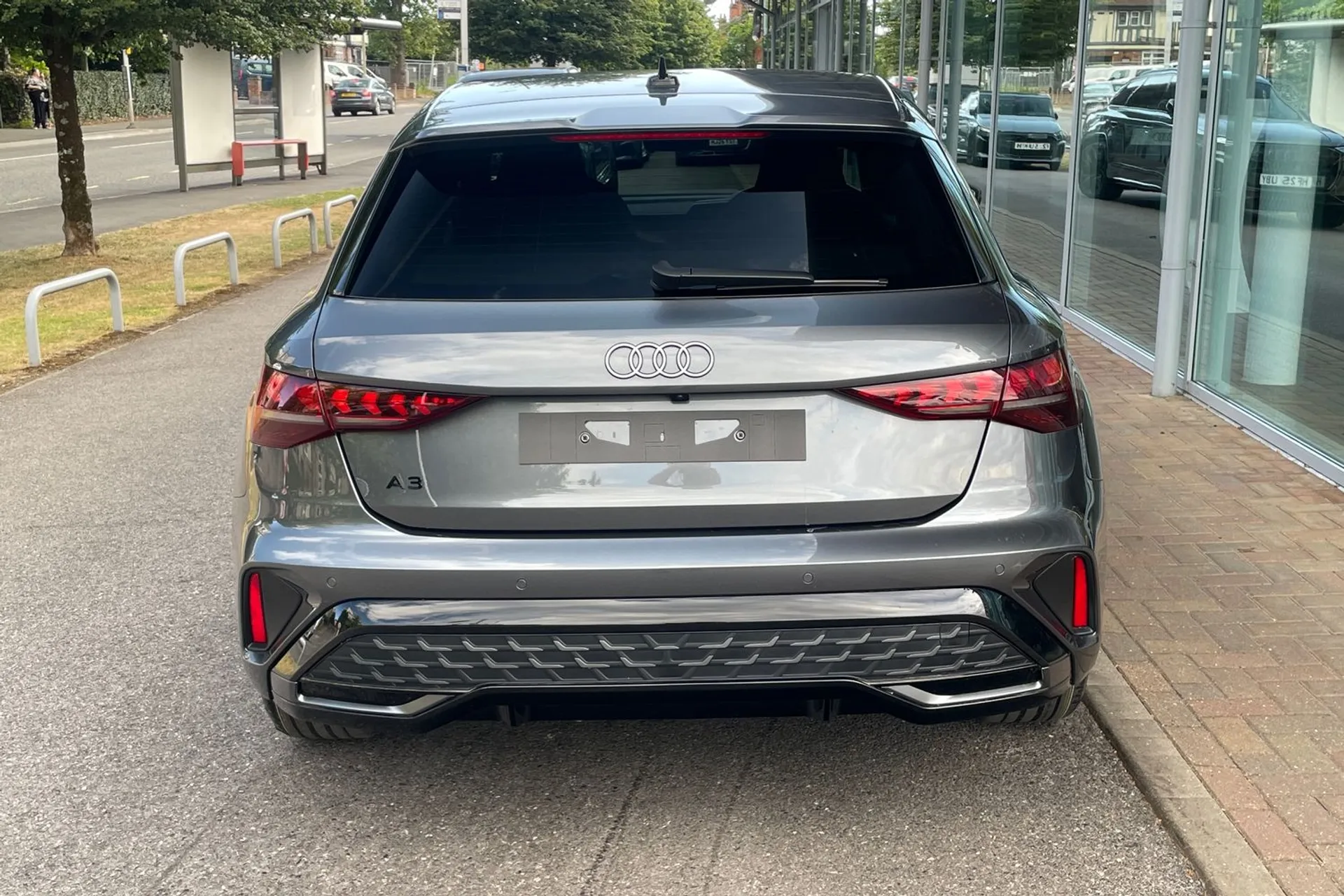 Audi A3 thumbnail image number 6