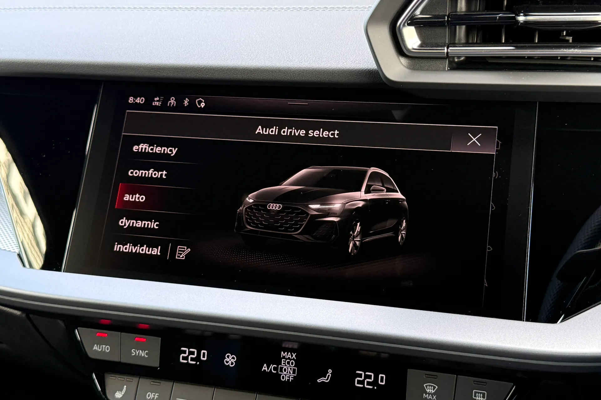 Audi A3 thumbnail image number 24