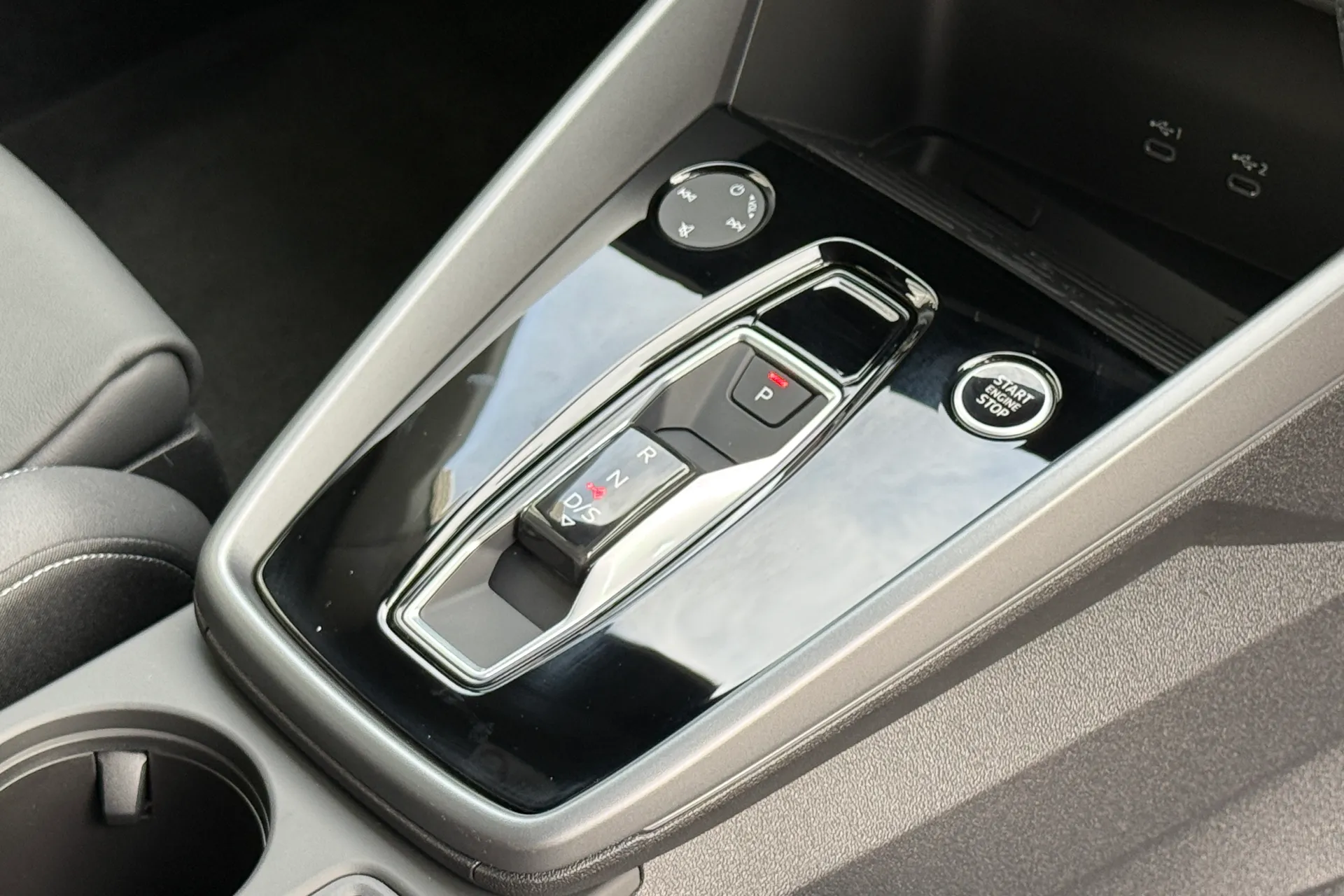 Audi A3 thumbnail image number 17
