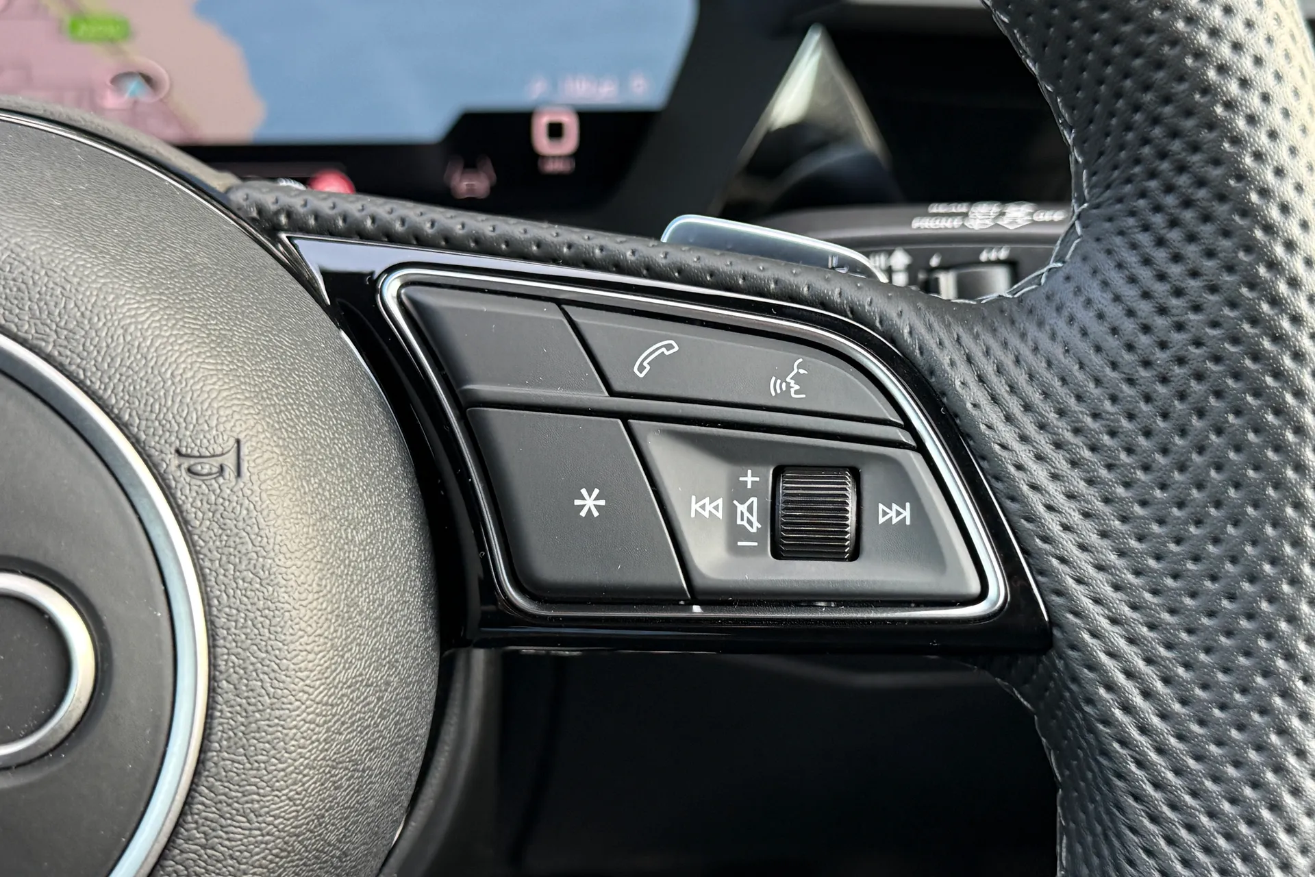 Audi A3 thumbnail image number 40