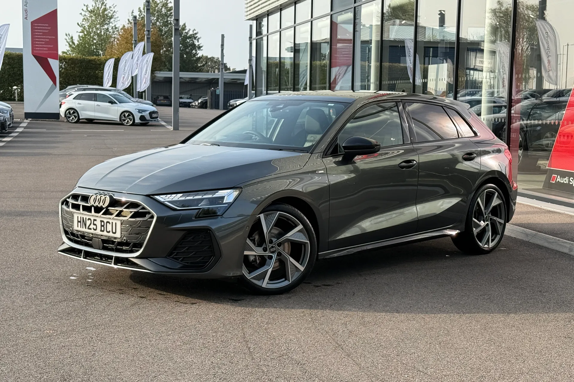 Audi A3 thumbnail image number 11