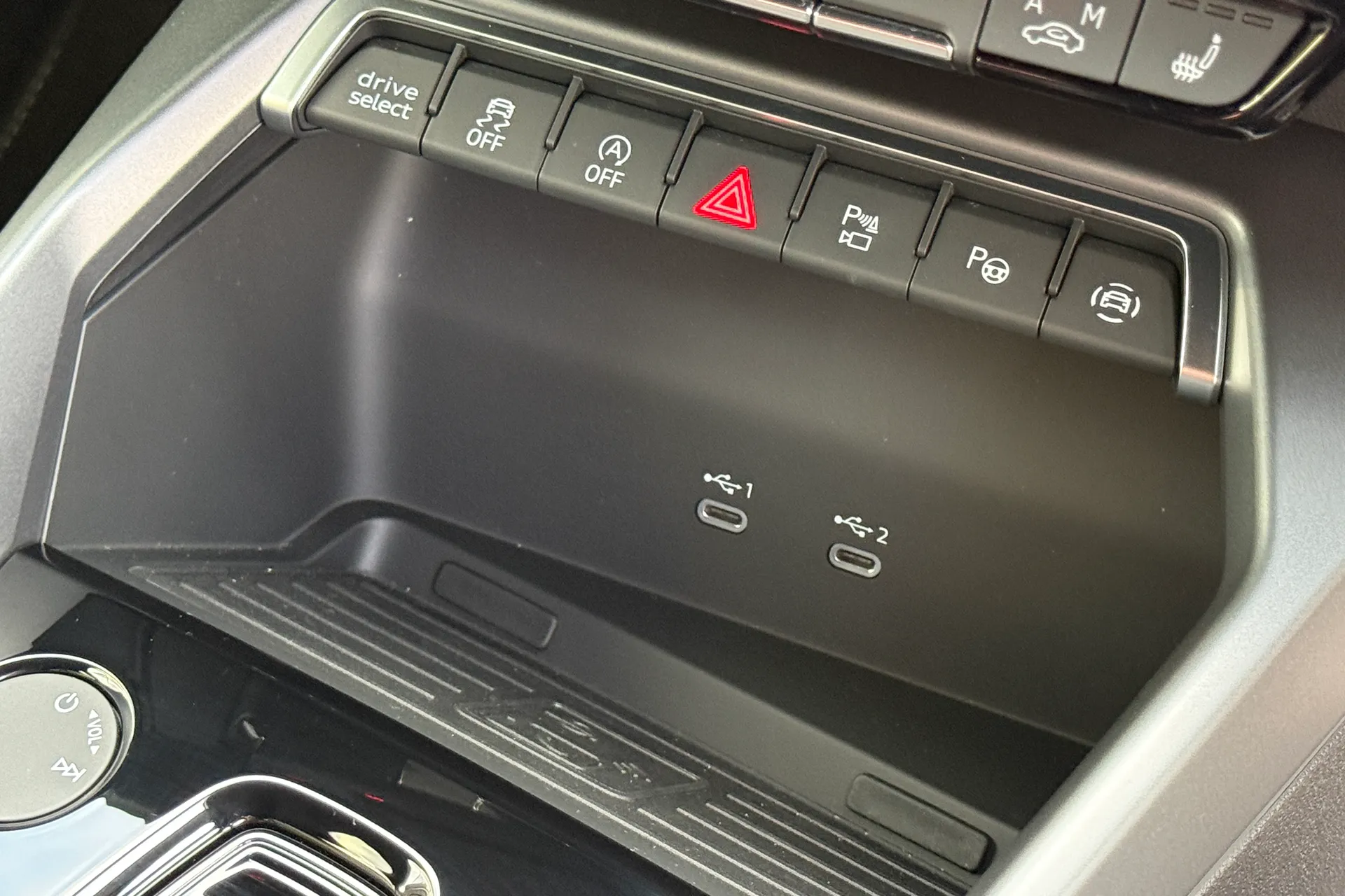 Audi A3 thumbnail image number 26