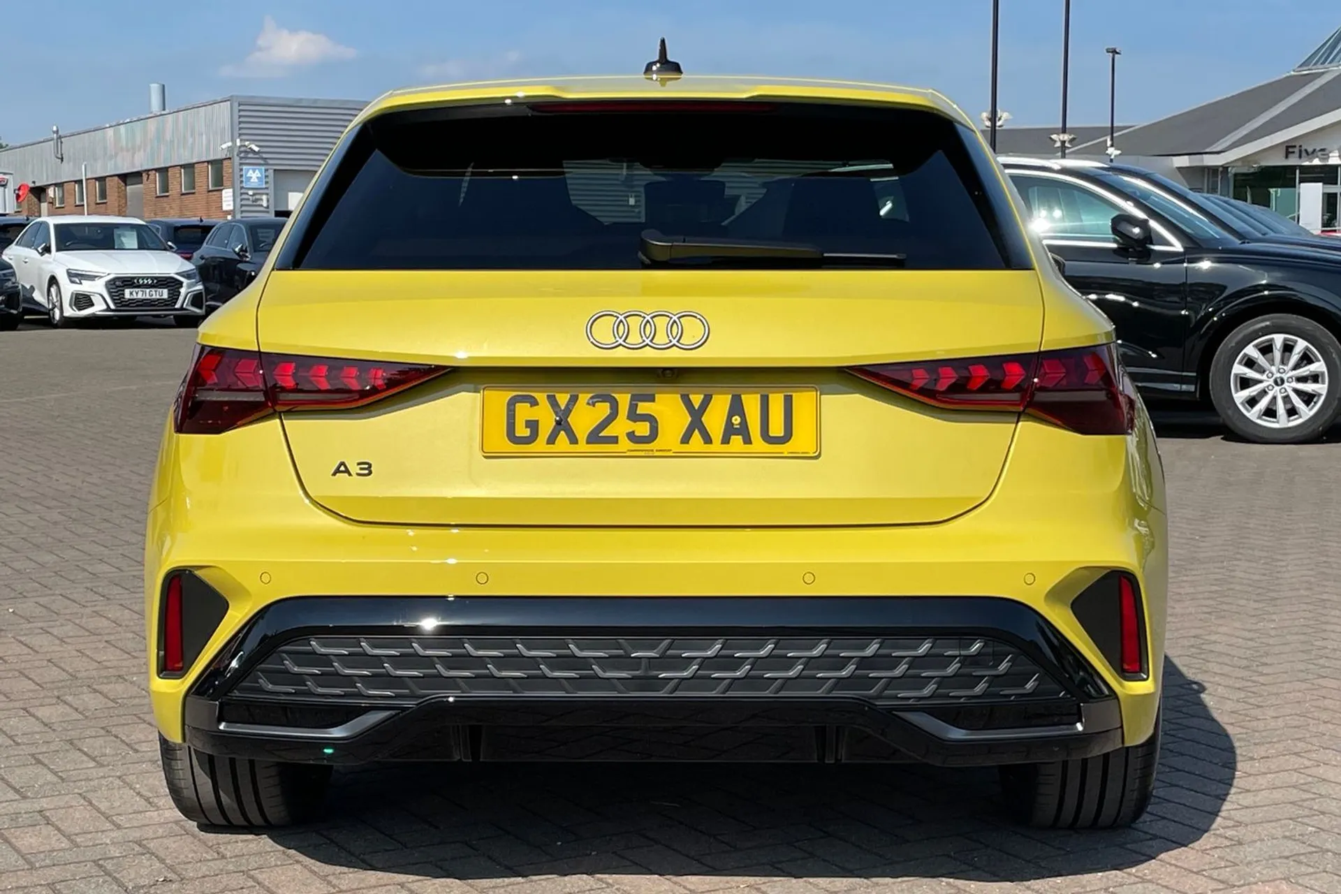 Audi A3 thumbnail image number 13