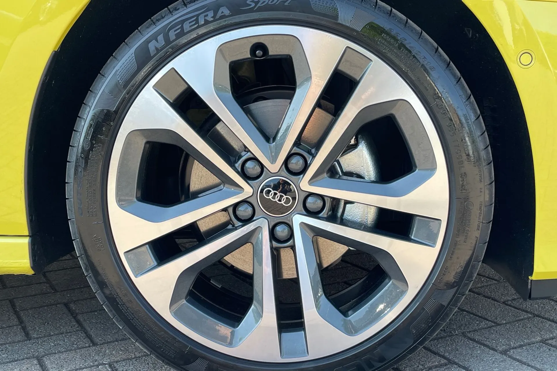Audi A3 thumbnail image number 6