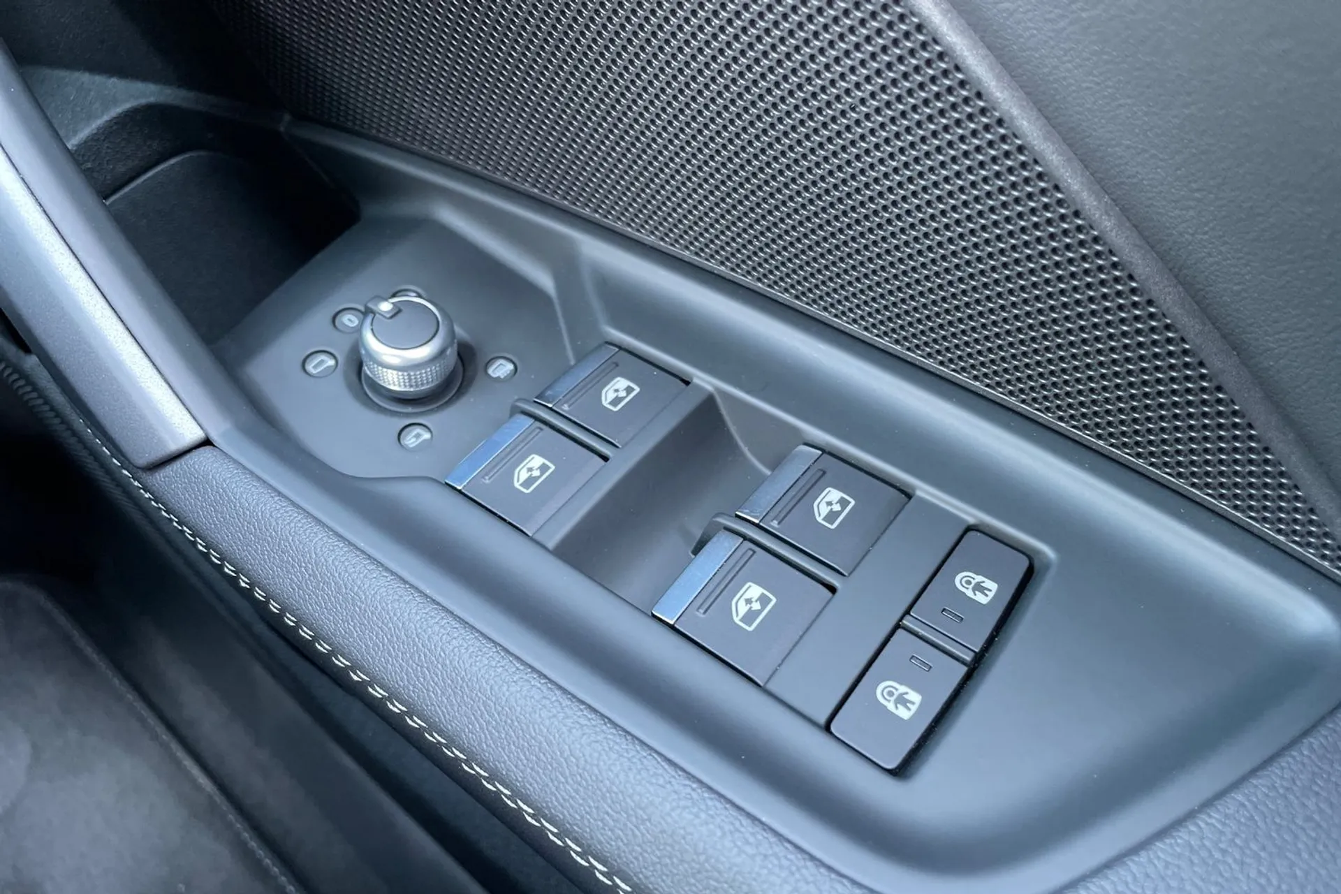 Audi A3 thumbnail image number 29