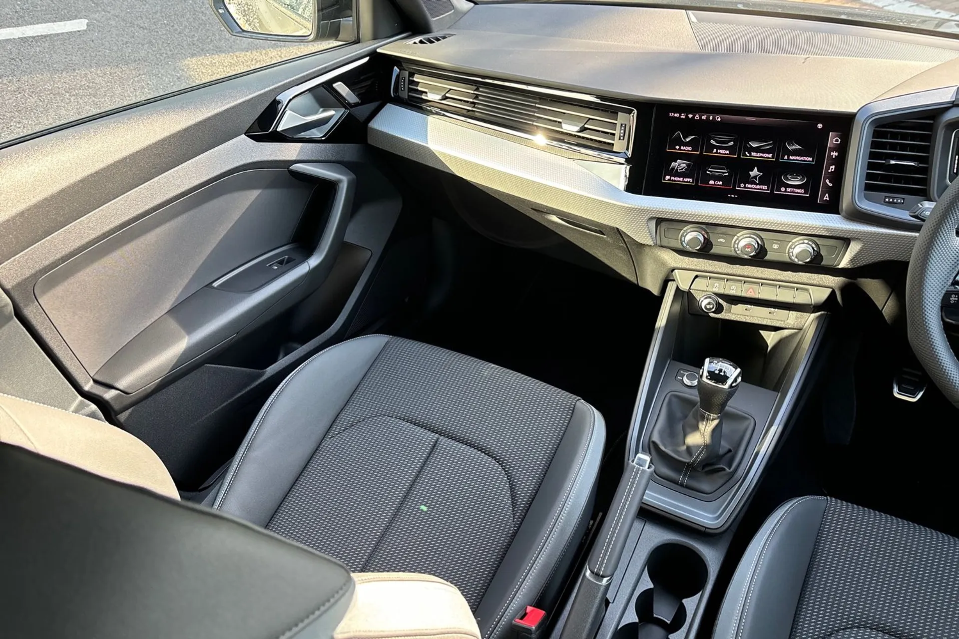 Audi A1 thumbnail image number 32